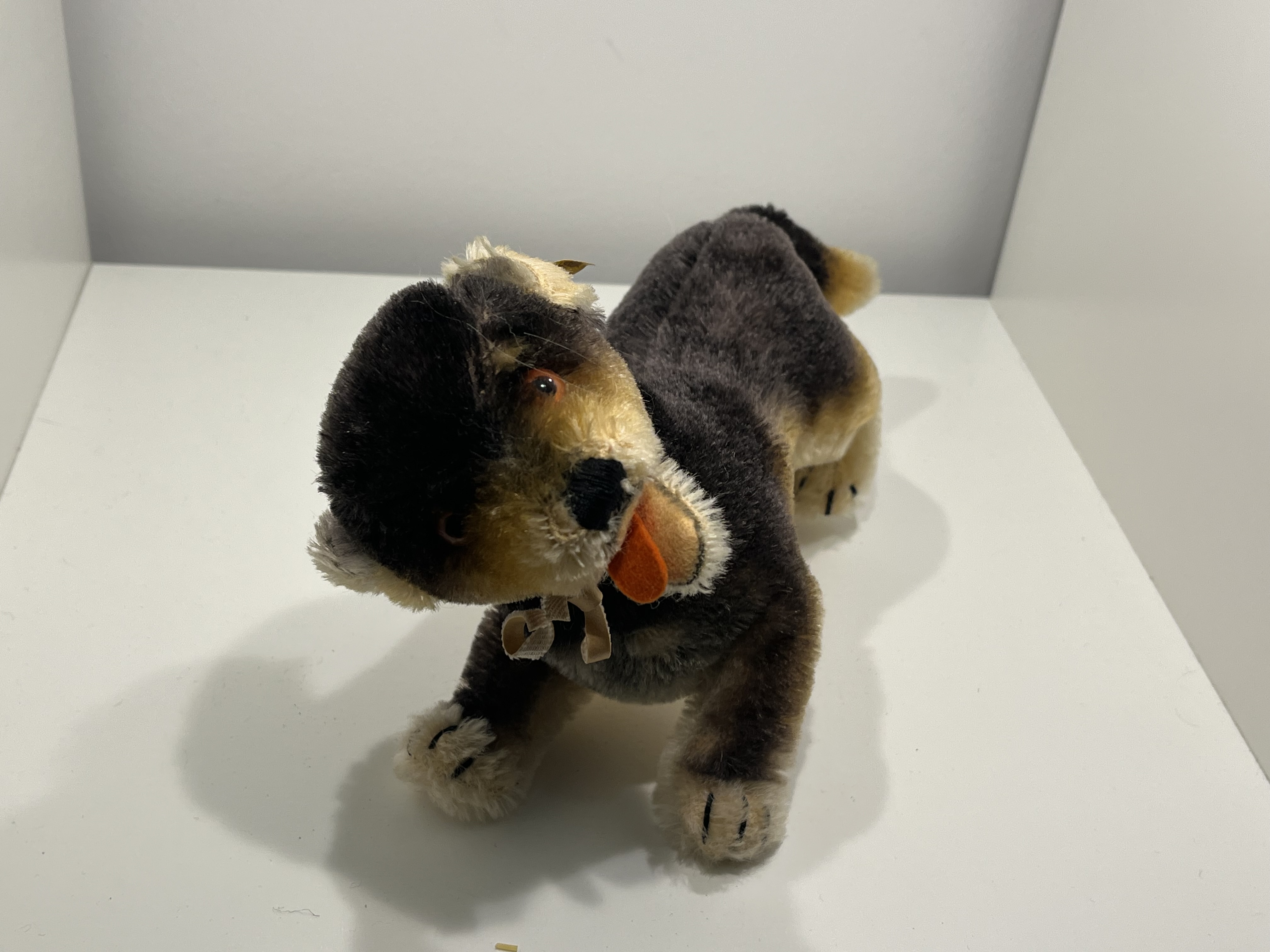 Steiff Tier Hund 1318 18x 15 cm. Zustand siehe Fotos