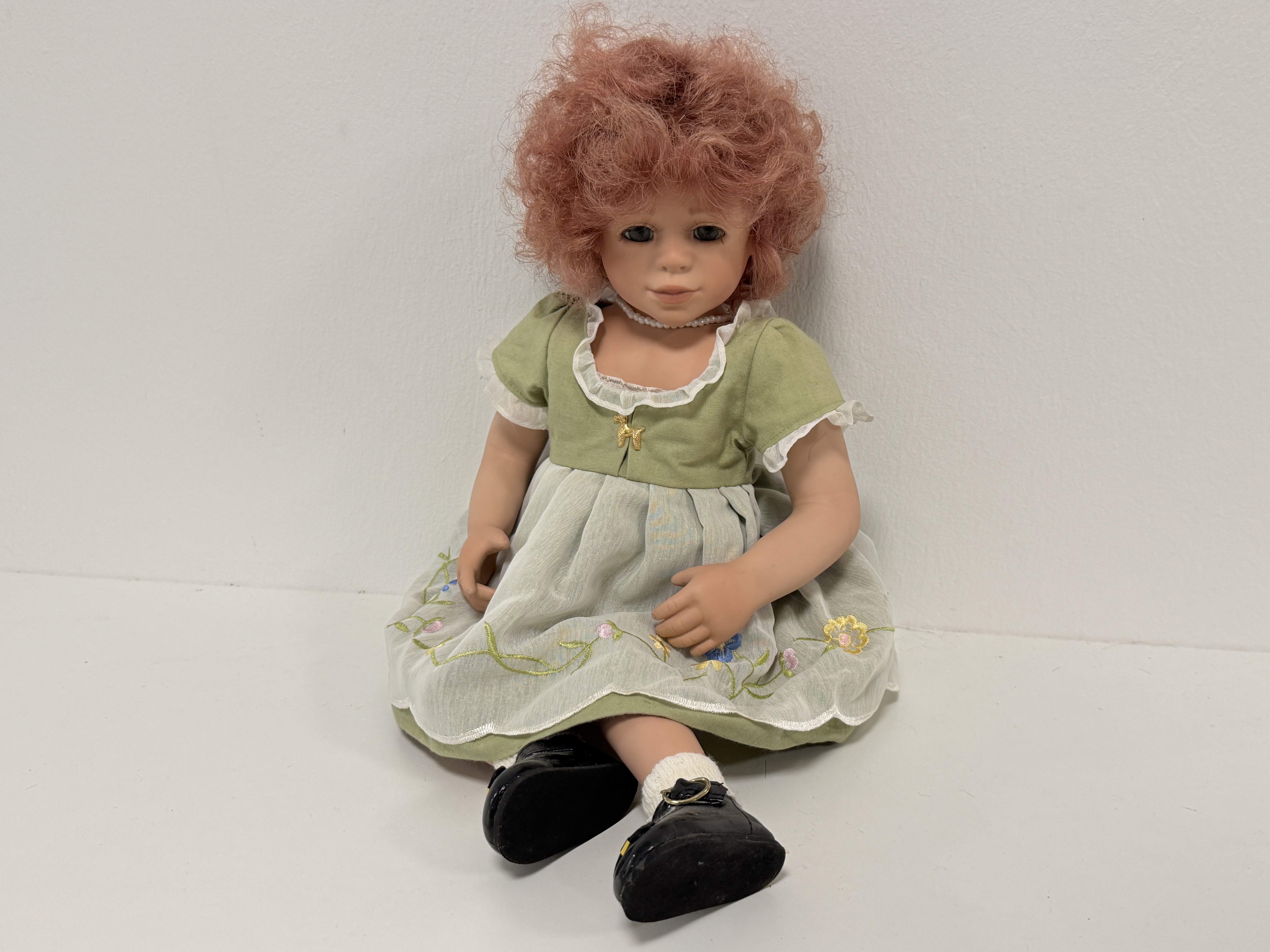 Künstlerpuppe Porzellan Puppe 48 cm Top Zustand 