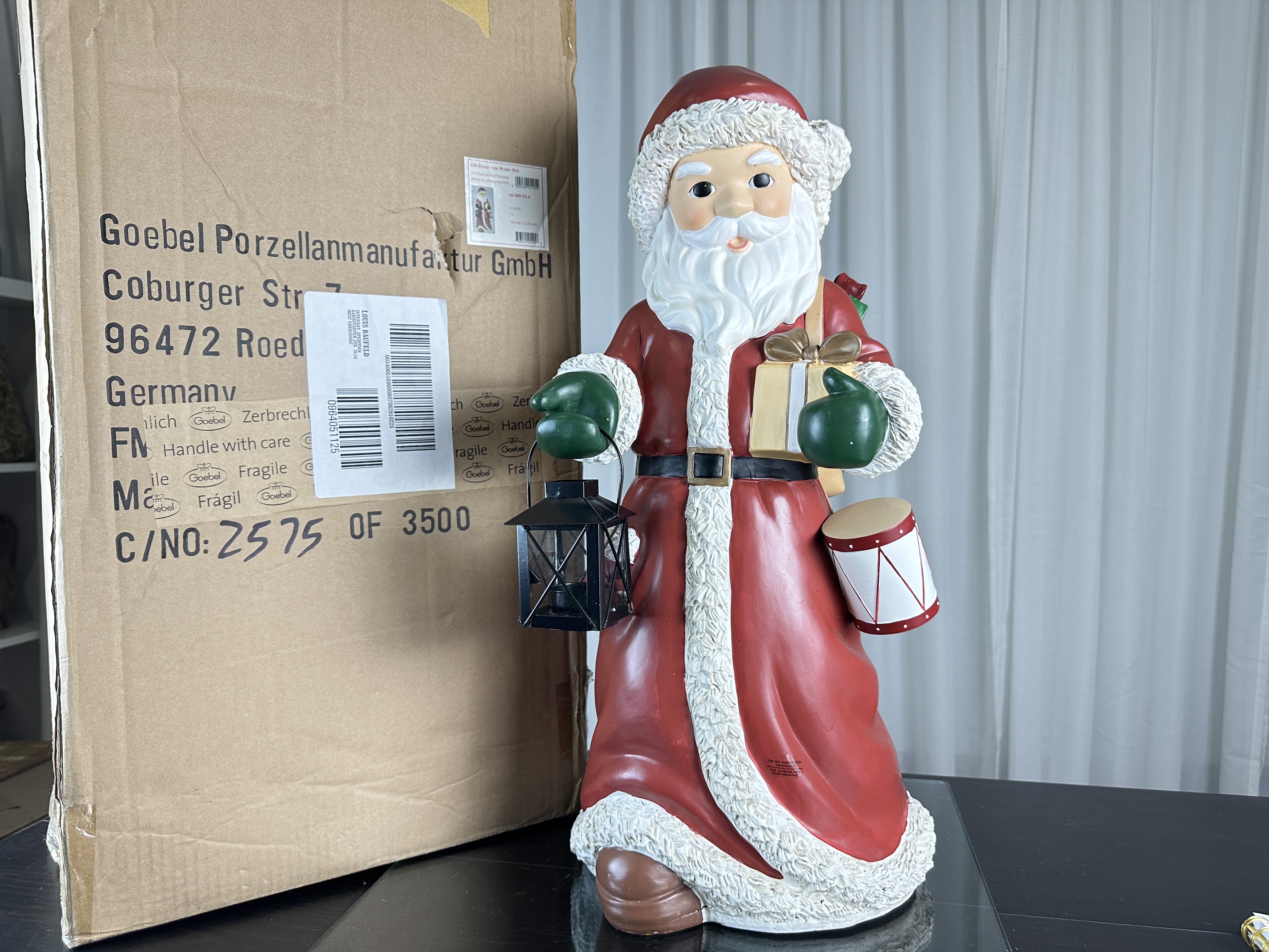 Goebel Weihnachtsmann - Outdoor Figur 58cm - Polyresin - incl.Windlicht - Top Zustand siehe Bilder   