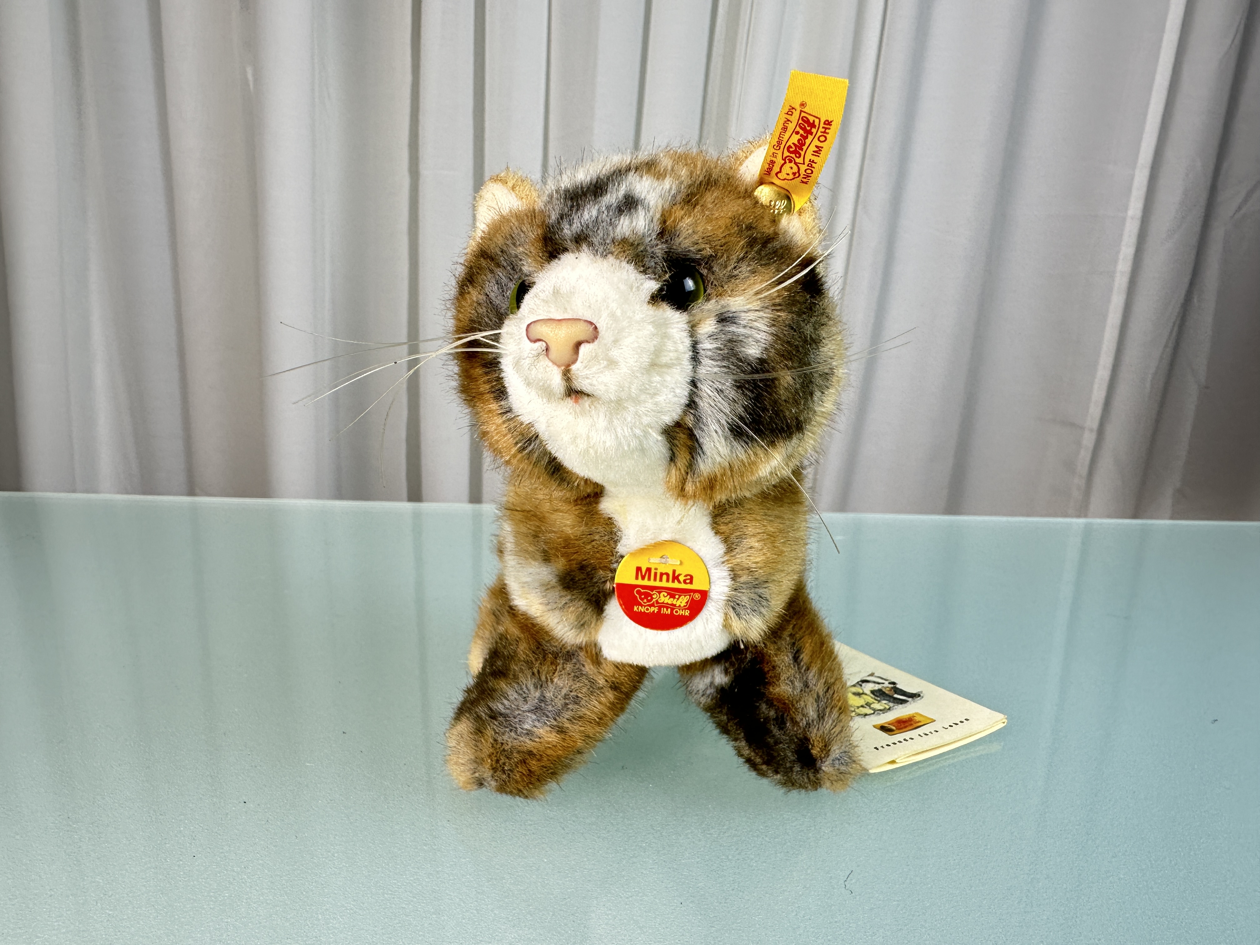 Steiff Katze 053528 Minka 16cm Top Zustand mit original Etikett 