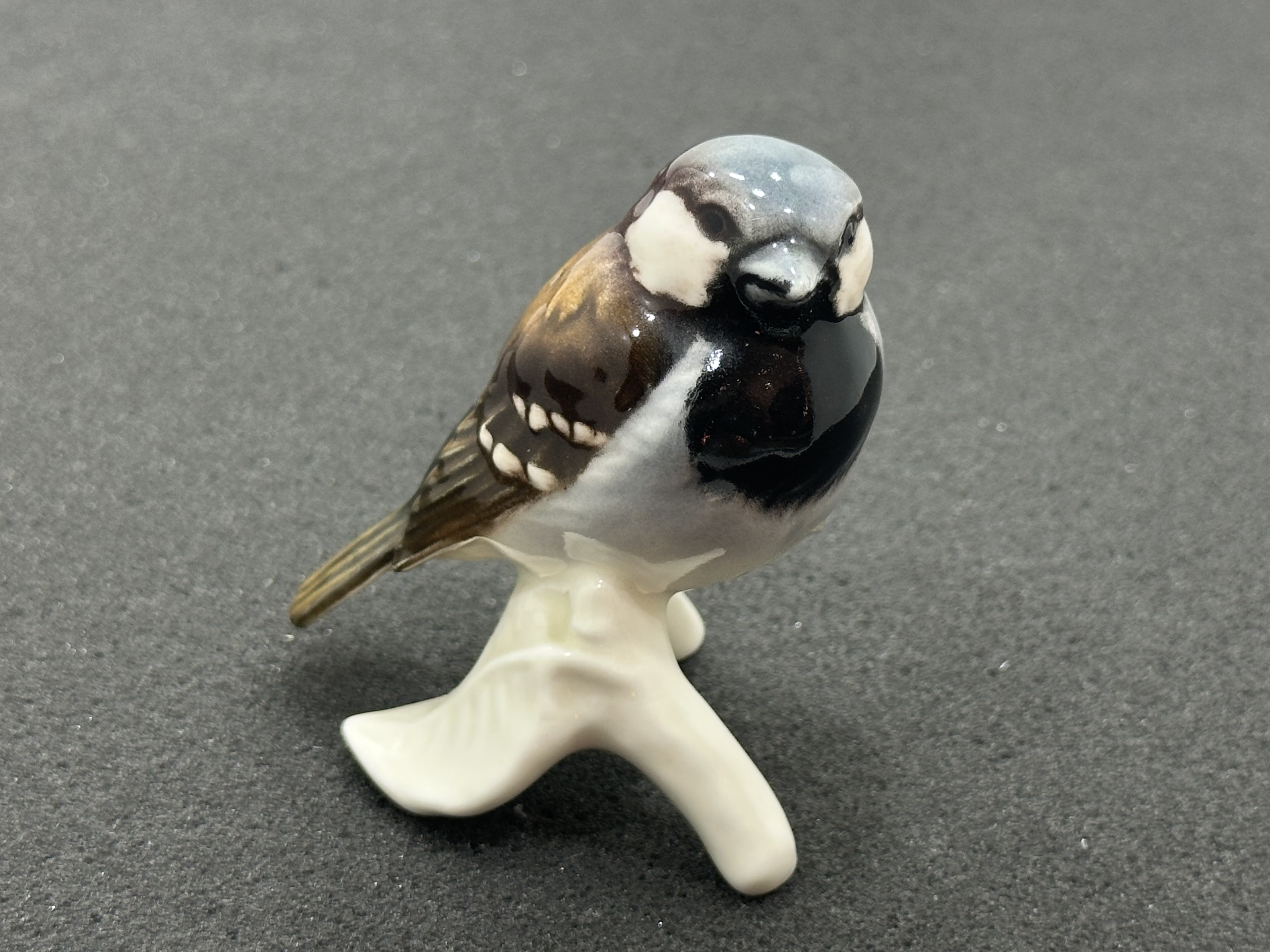 Goebel Figur Vogel Sperling 7,4 cm. - 1 Wahl. Top Zustand