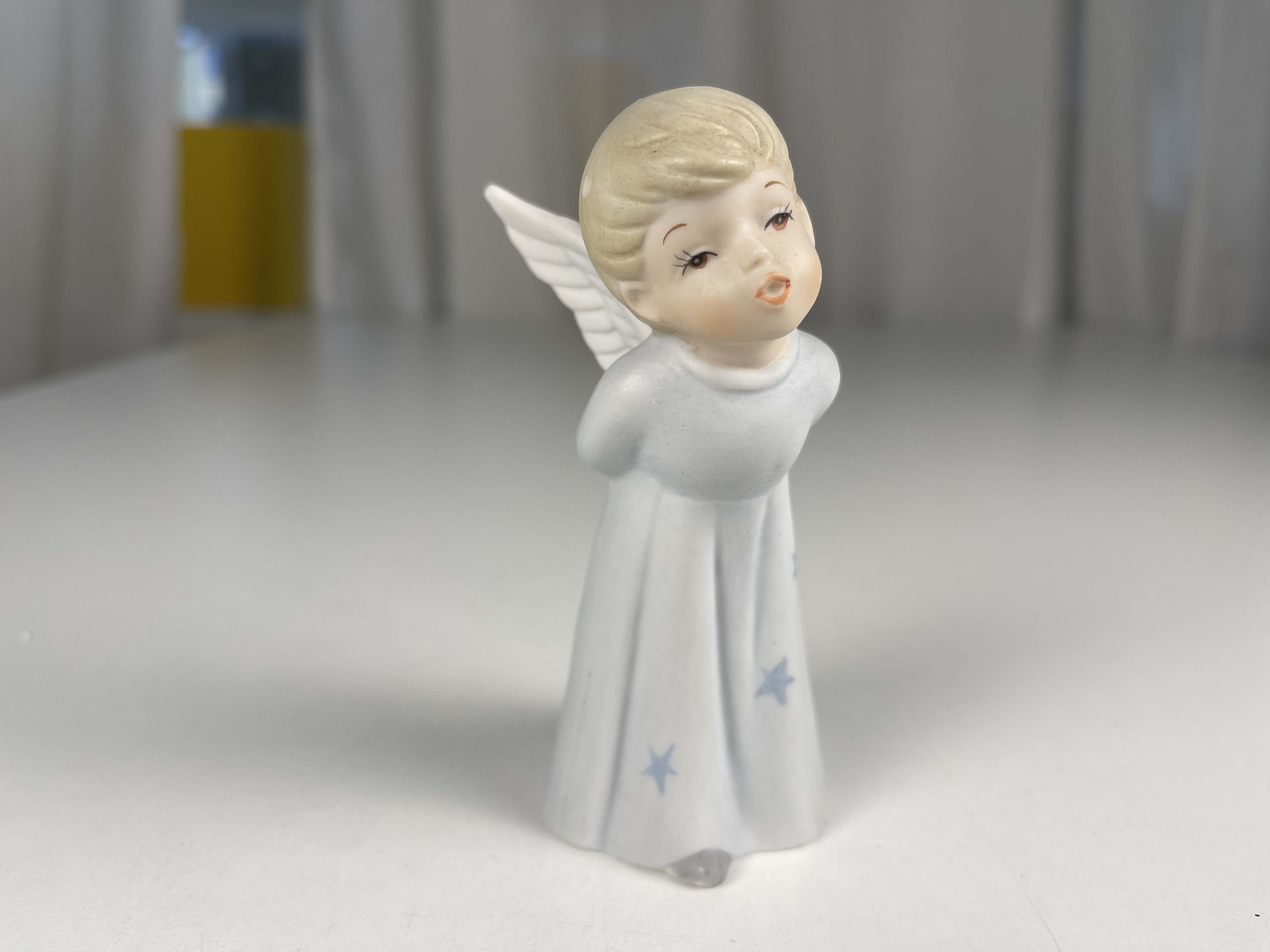 Porzellan Figur Engel 10,5 cm - Top Zustand   