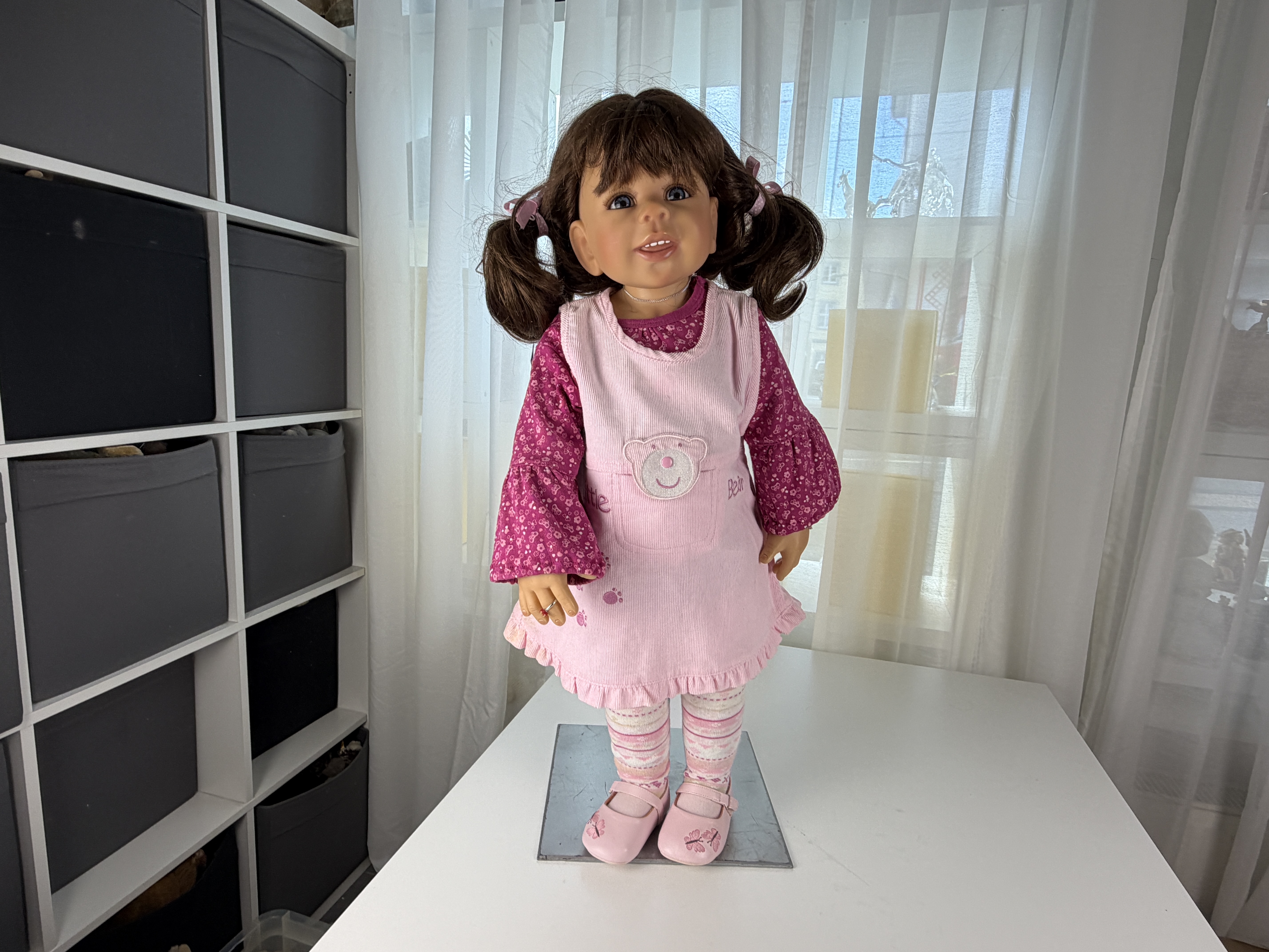 Künstlerpuppe Puppe Monika Levenig Vinyl Puppe 68 cm. Top Zustand siehe Fotos 