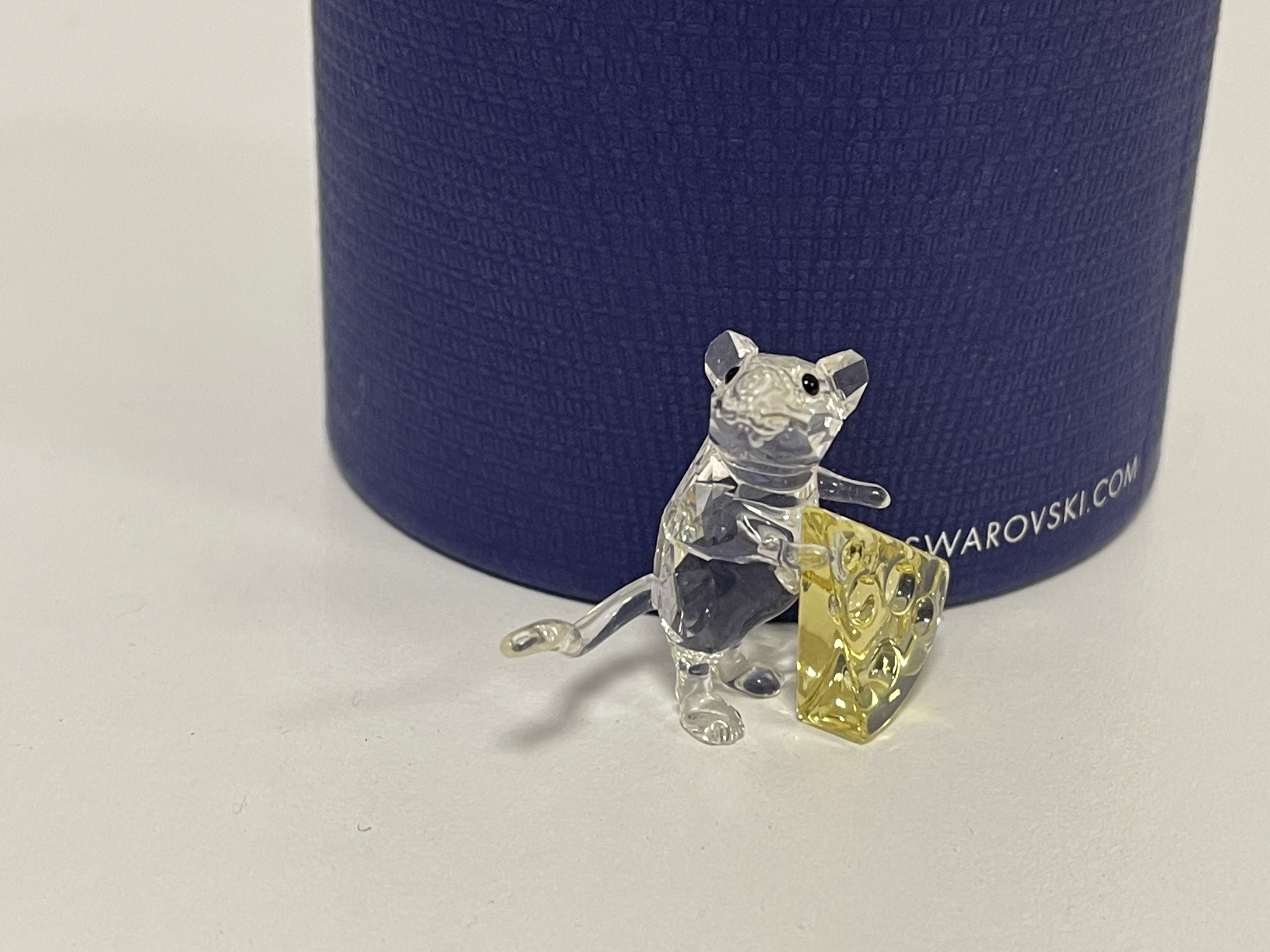 Swarovski Figur 5464939 Maus mit Käse 3,8 cm. Top Zustand 