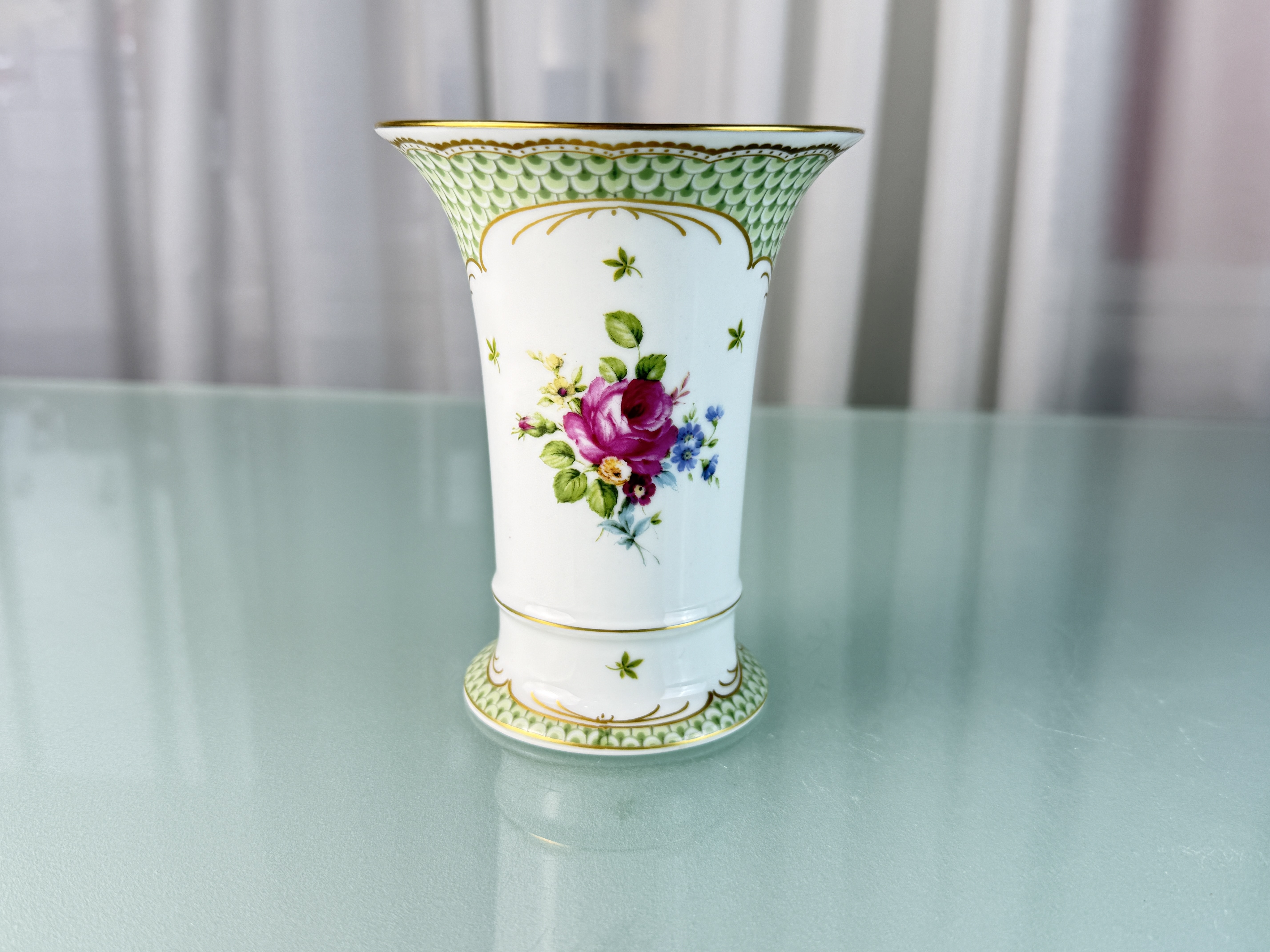 Kaiser Porzellan Figur Vase 12,5 cm 10 cm Ø 1 Wahl Top Zustand   