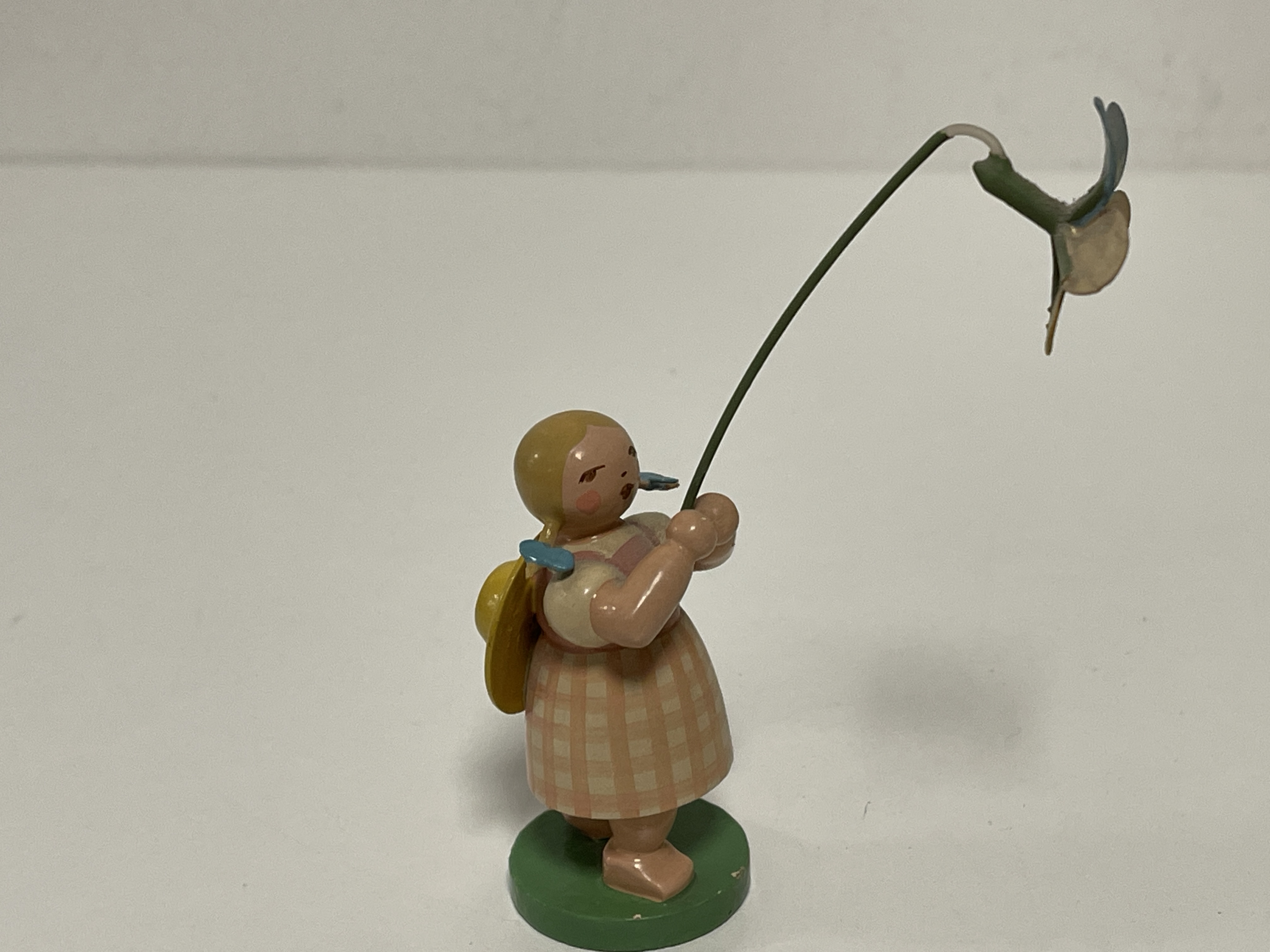 Erzgebirge Figur Blumenkind 11 cm. Zustand siehe Fotos 