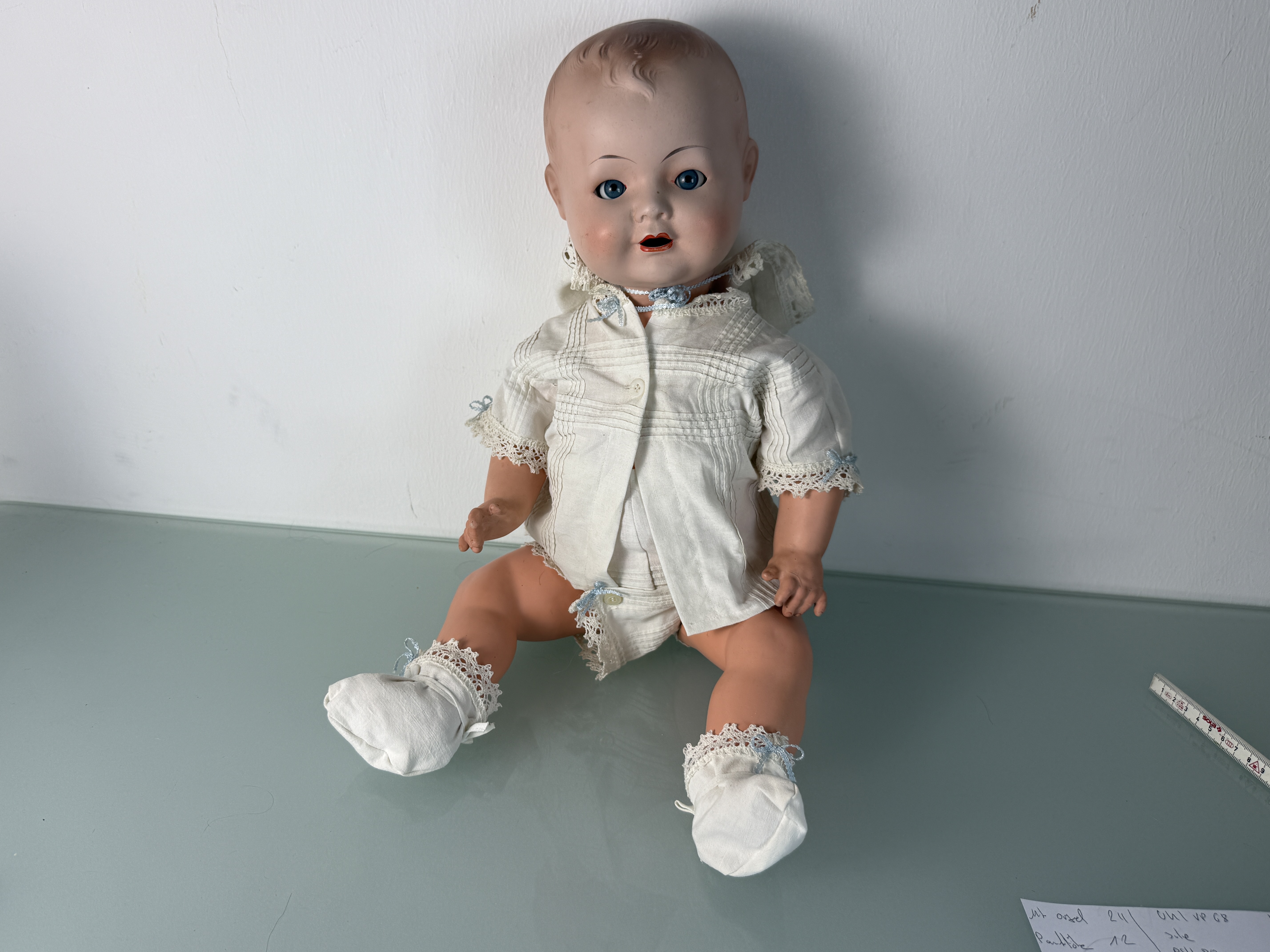 Künstlerpuppe Alte Puppe 56 cm. Zustand Siehe Foto 