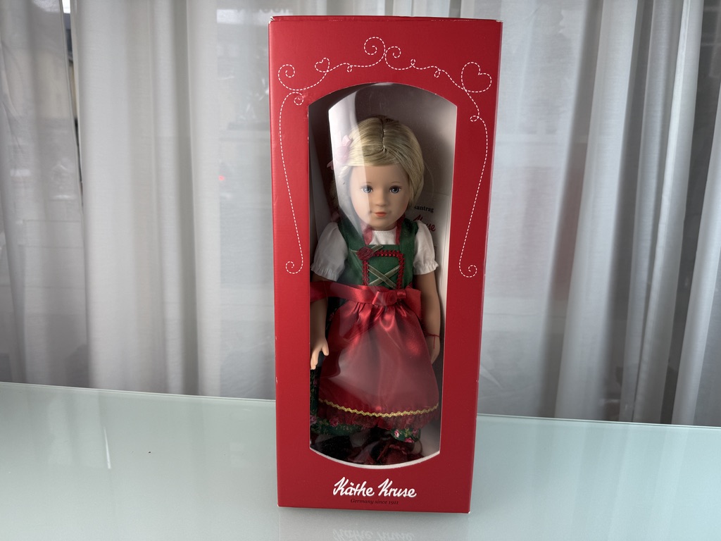 Käthe Kruse Puppe Sammlerpuppe 37 cm Top Zustand  Käthe Kruse Puppe Sammlerpuppe 37 cm Top Zustand