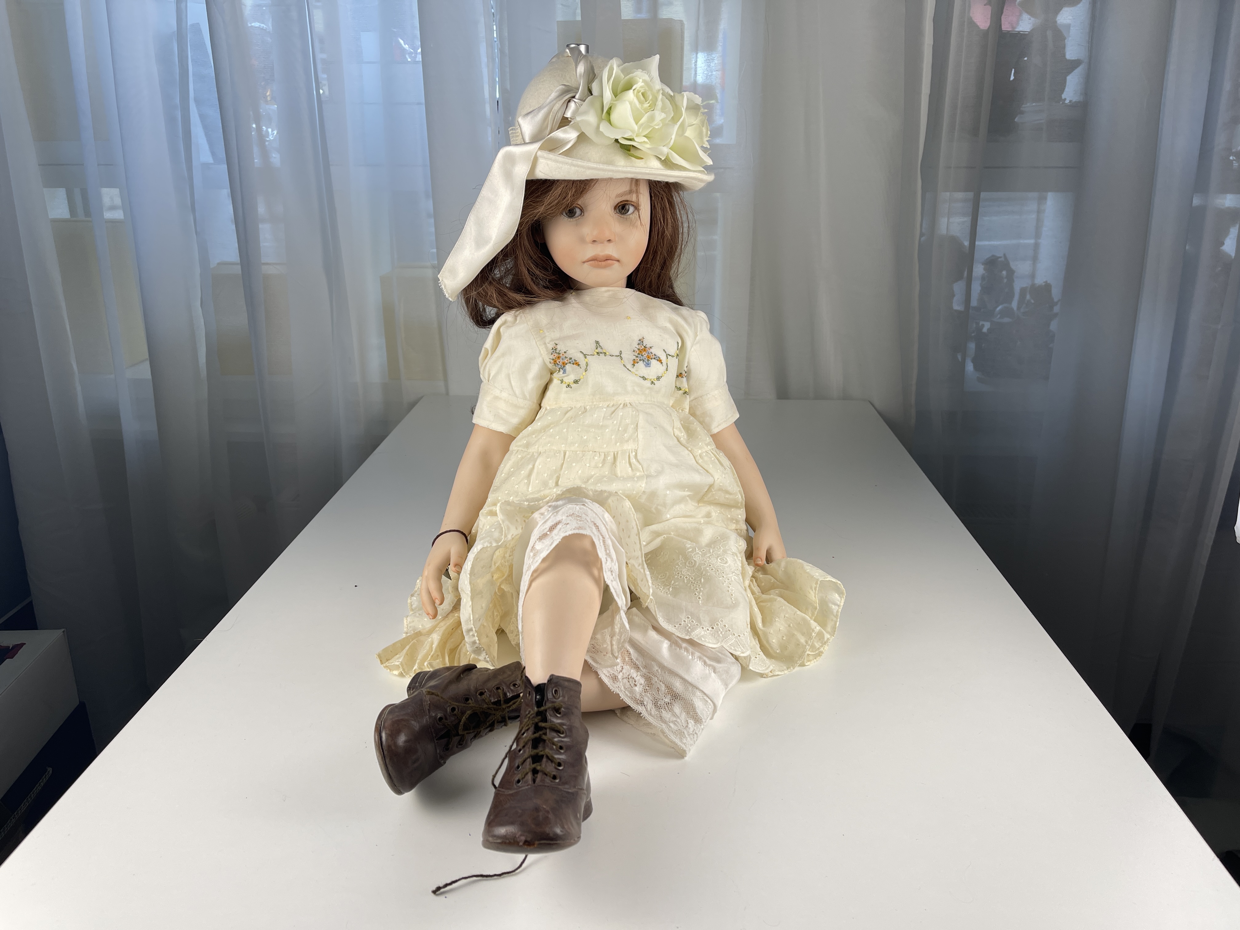 Künstlerpuppe Roelie Broeksma Müller Porzellan Puppe 75 cm. Top Zustand