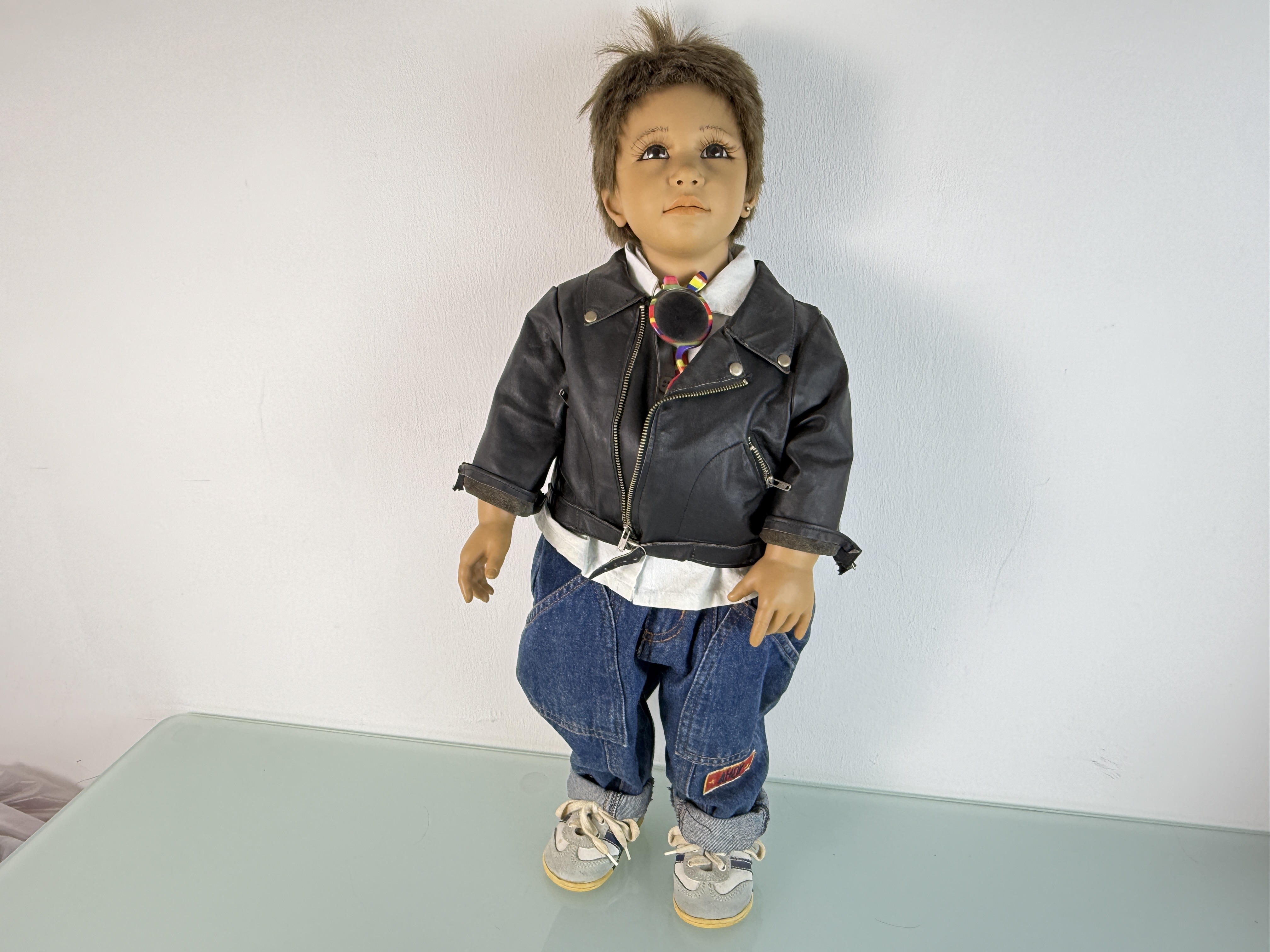 Annette Himstedt Puppe Vinyl Puppe Kai 65 cm. Top Zustand  