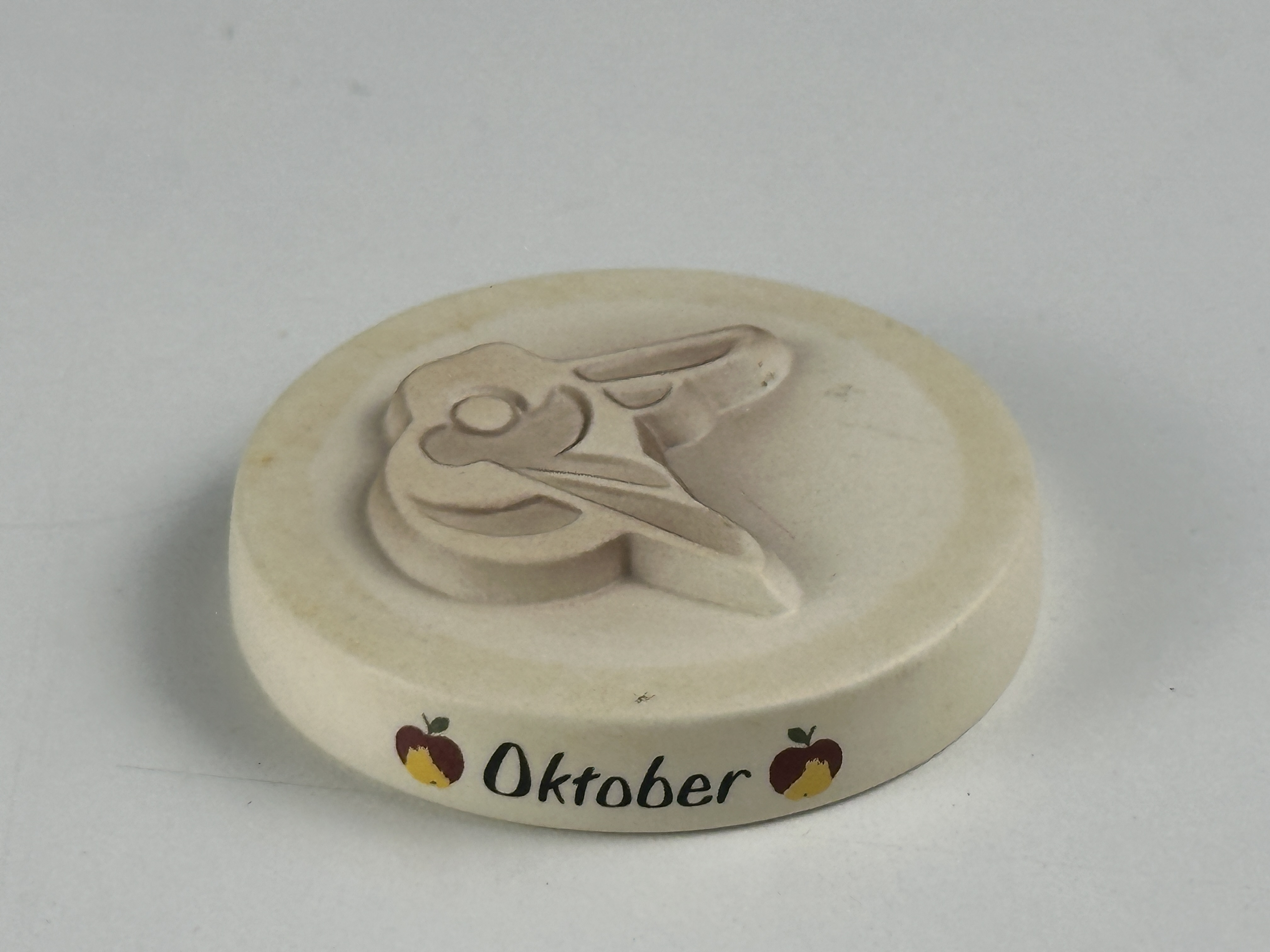 Hummel Figur Sockel / Podest  Oktober- 5 x 1,5 cm. 1 Wahl. Top Zustand