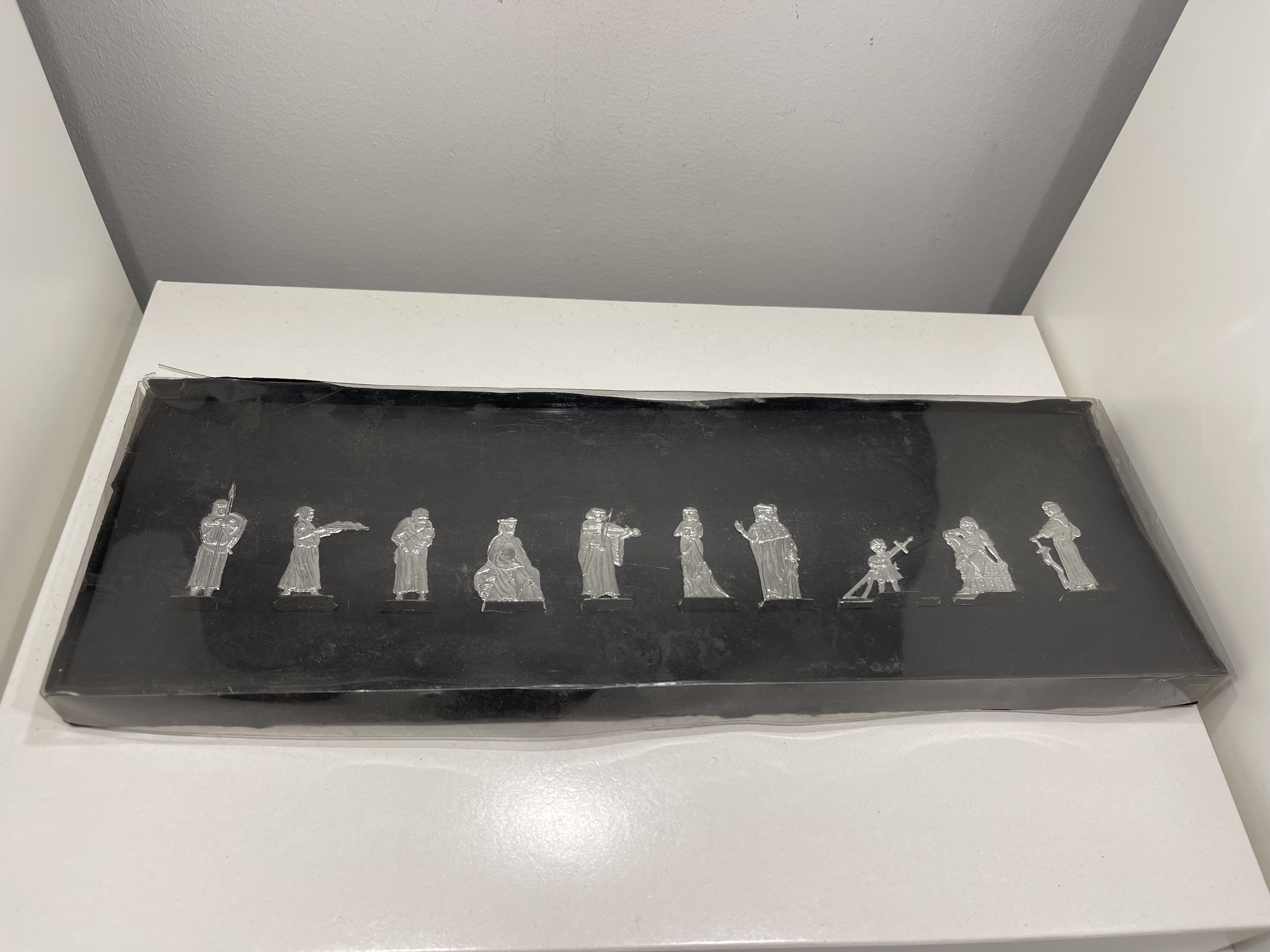 Sammler Figuren Zinn 10 Stück. 2,5 - 4,5 cm Top Zustand   