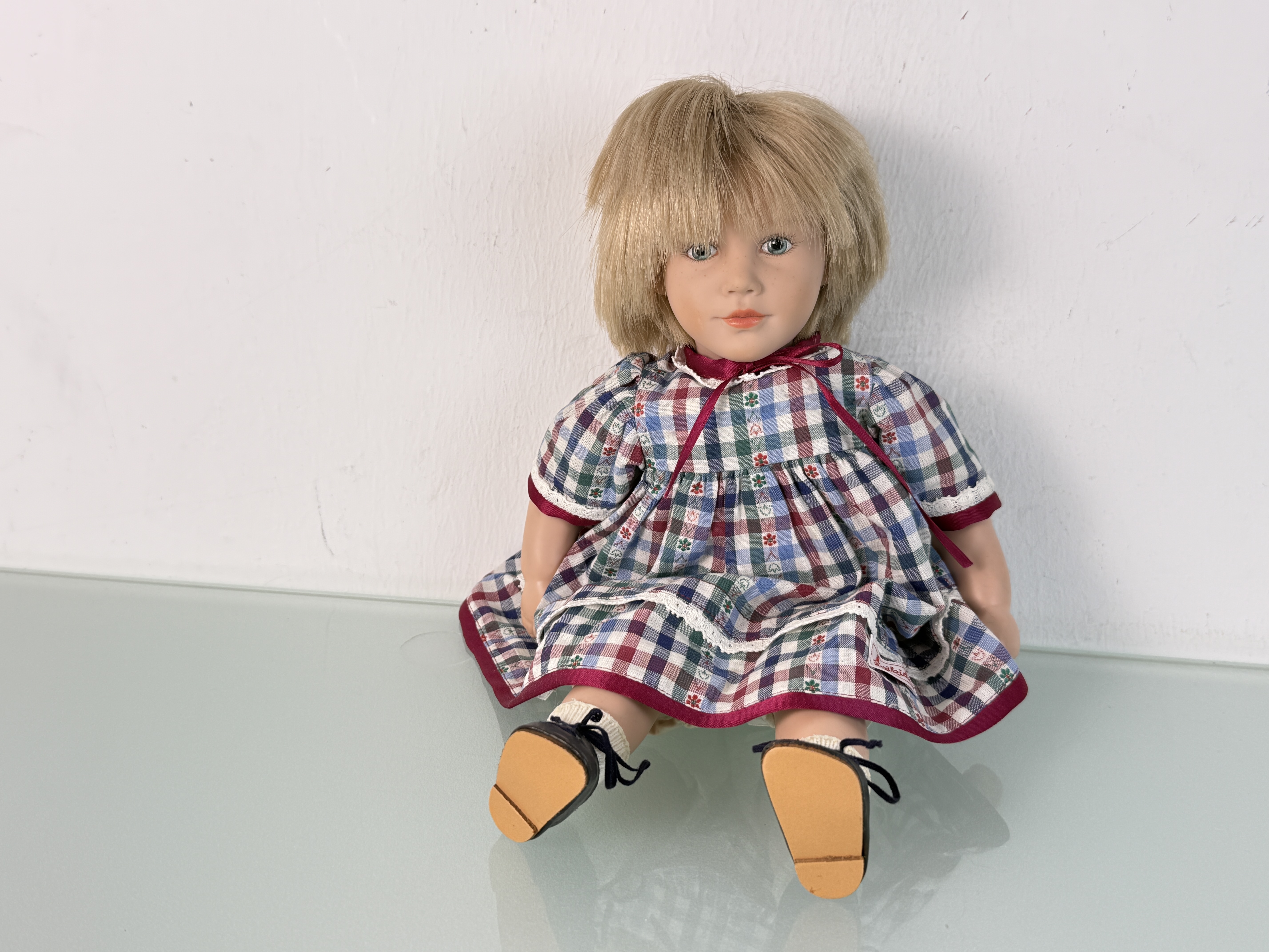 Künstlerpuppe Sigikid Vinyl Puppe 35 cm. Top Zustand