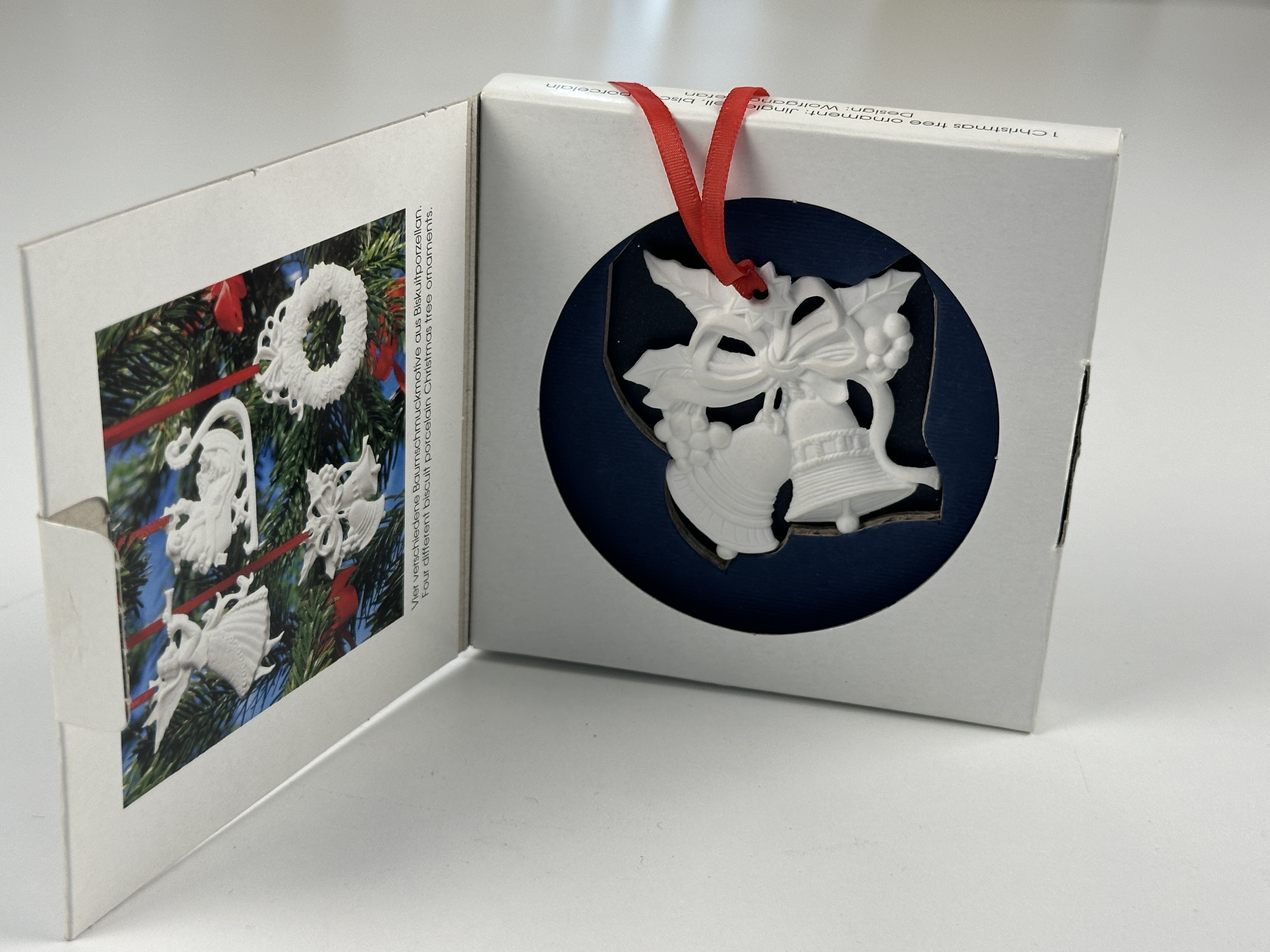  Hutschenreuther Porzellan Weihnachtsbaumschmuck Glocken 6,7 x 5,3 cm. Top Zustand