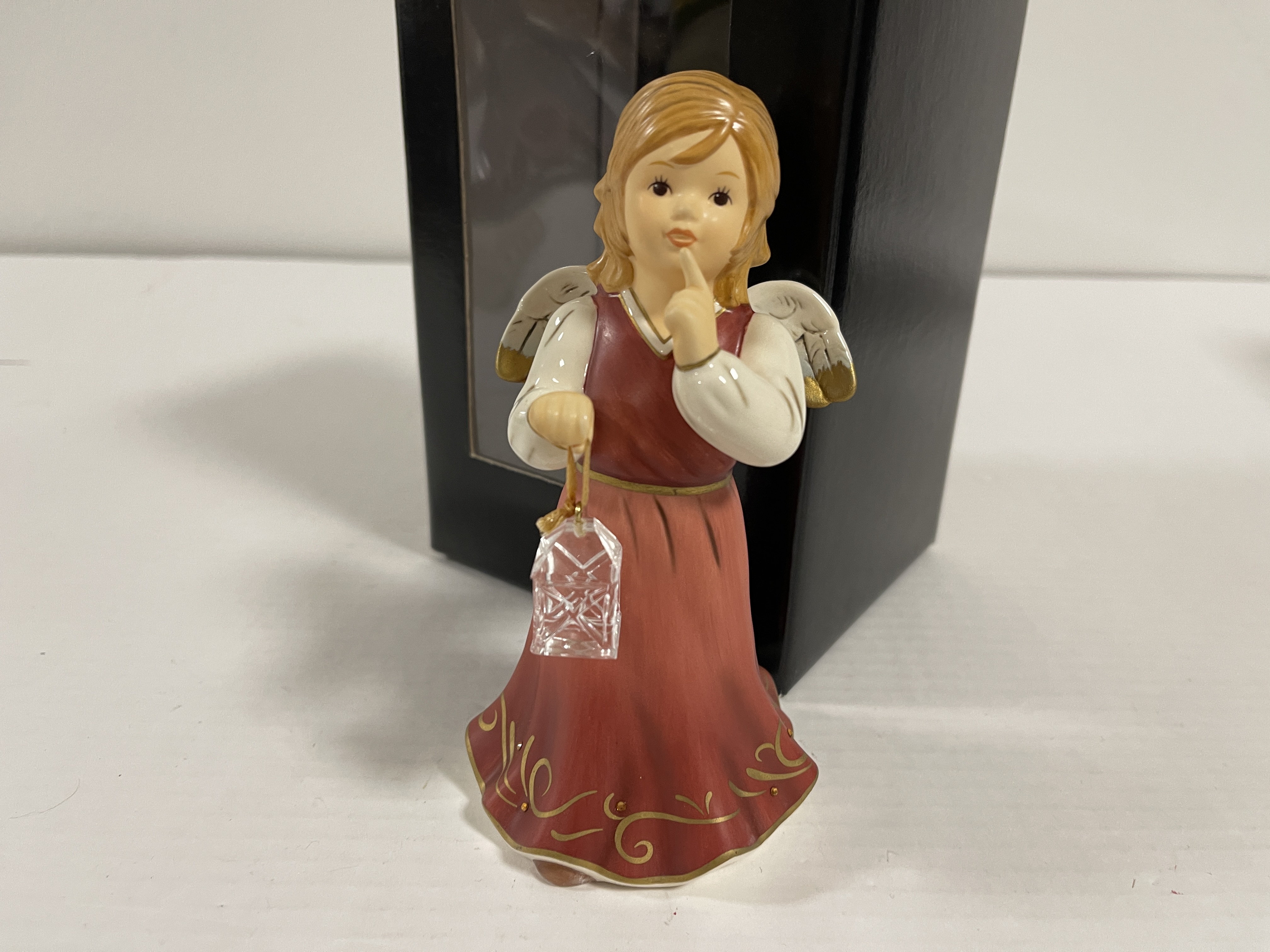 Goebel Figur Engel 41 378 Jahresengel 2010 Ltd. 15,5 cm. 1 Wahl - Top Zustand   