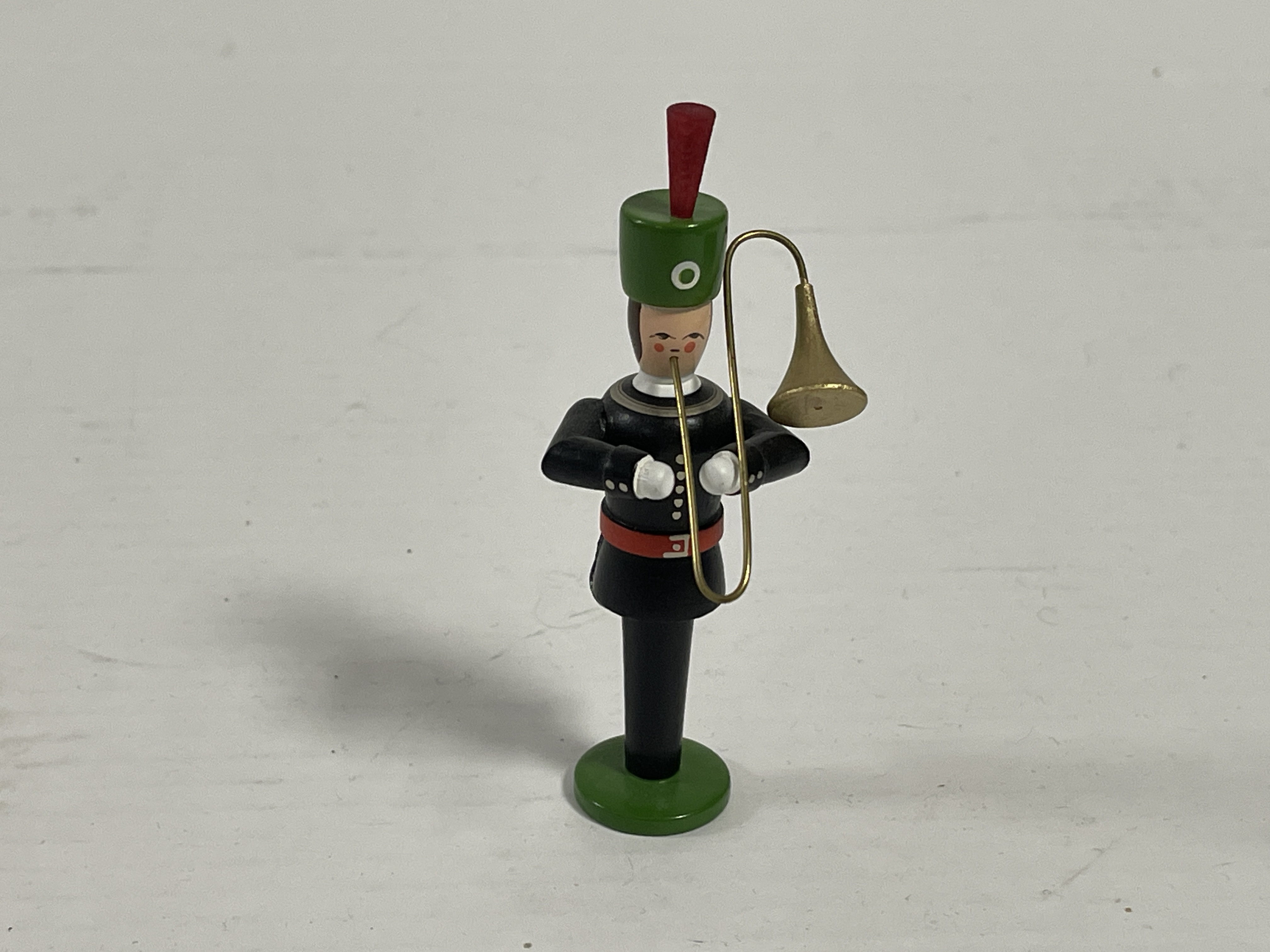 Erzgebirge Figur 10,5 cm. Top Zustand    