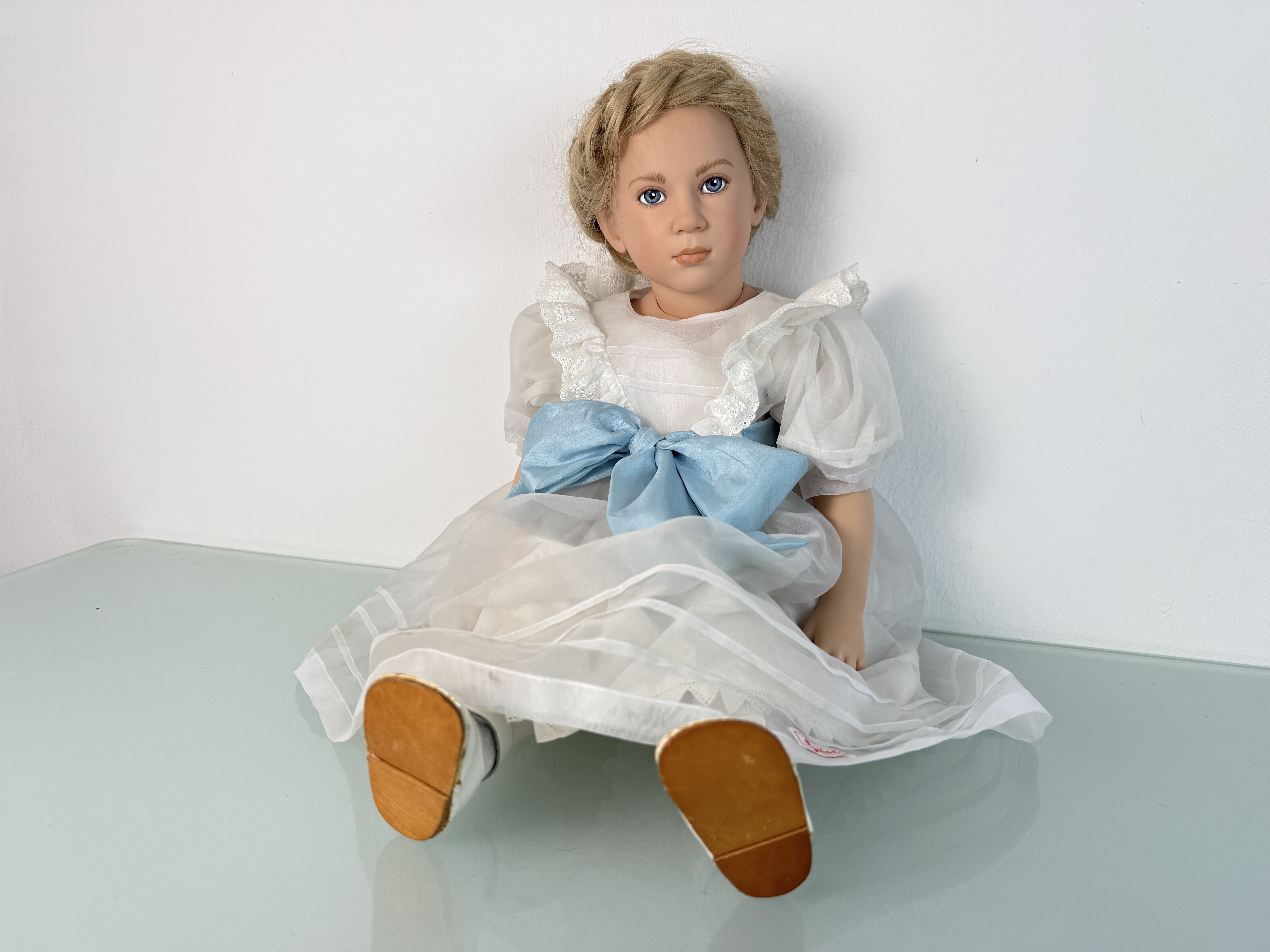 Künstlerpuppe Sigikid Sabine Esche Vinyl Puppe 58 cm. Top Zustand 