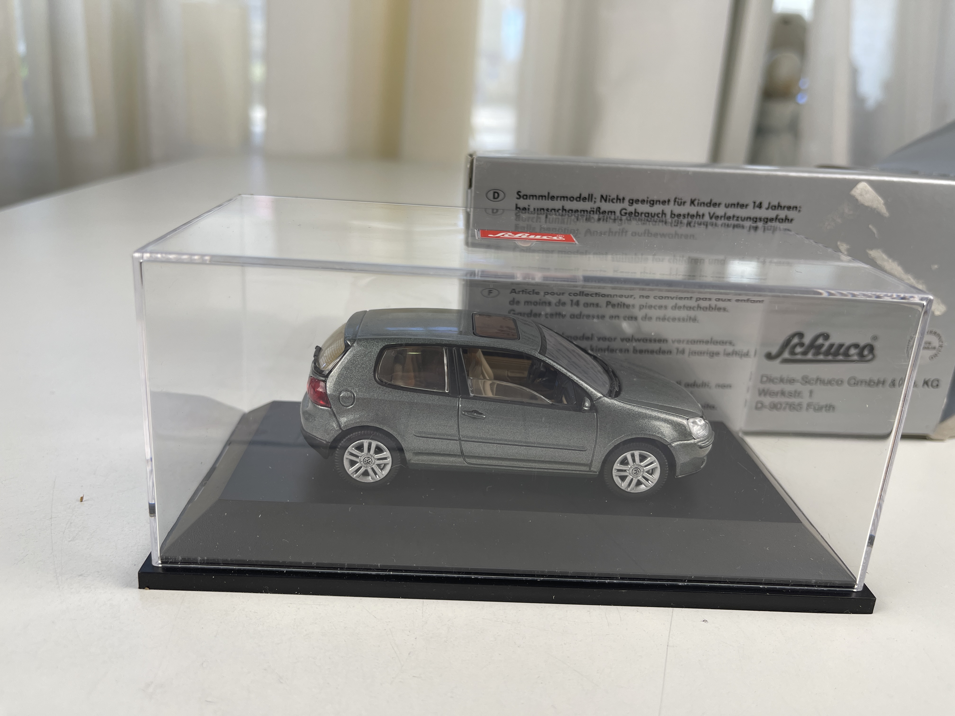 Modellauto Schuco VW Golf V - 1:43 - Top Zustand   