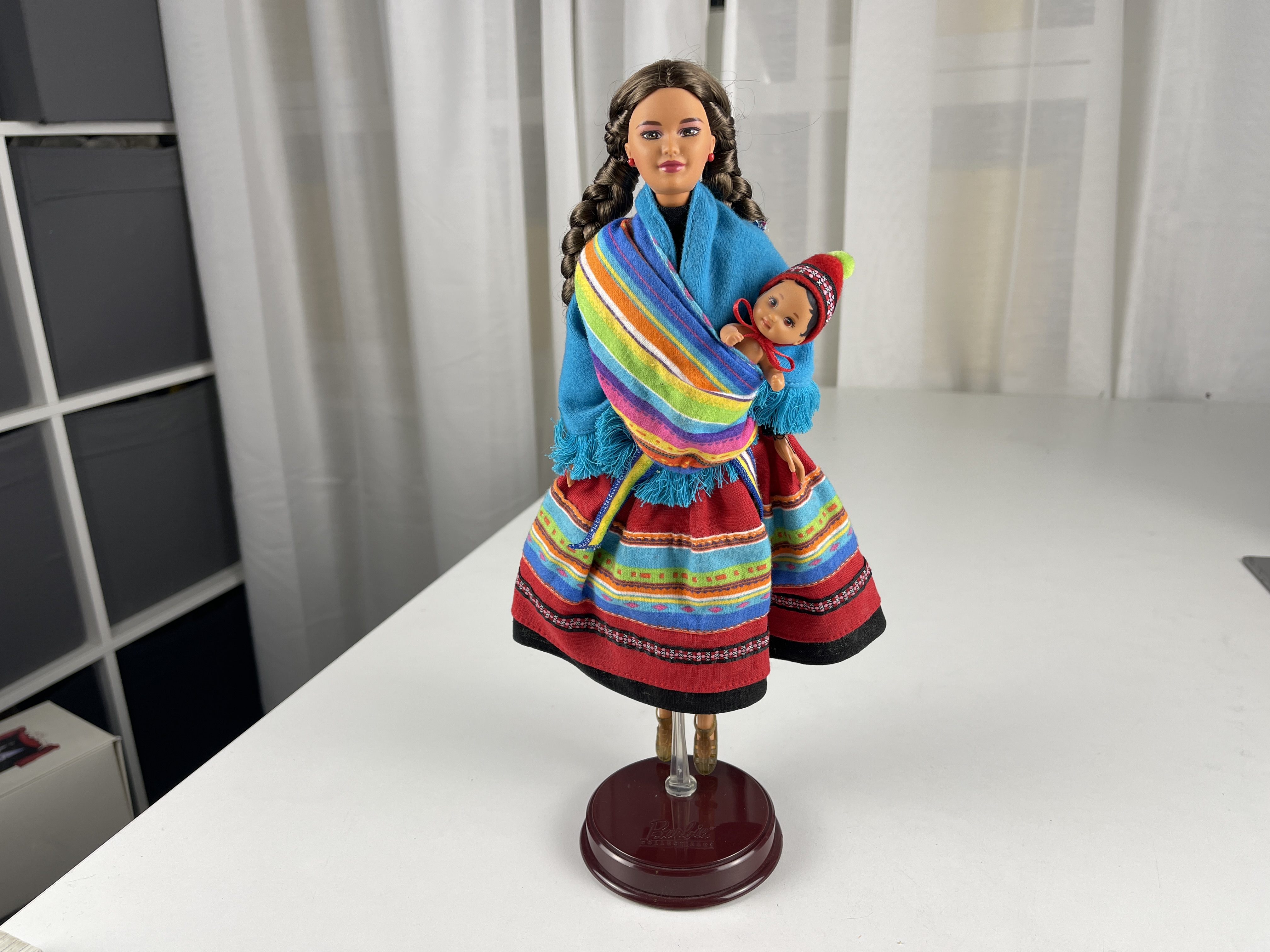 Sammler Puppe Barbie Peruanisch - Limitiert - 30 cm - Top Zustand  