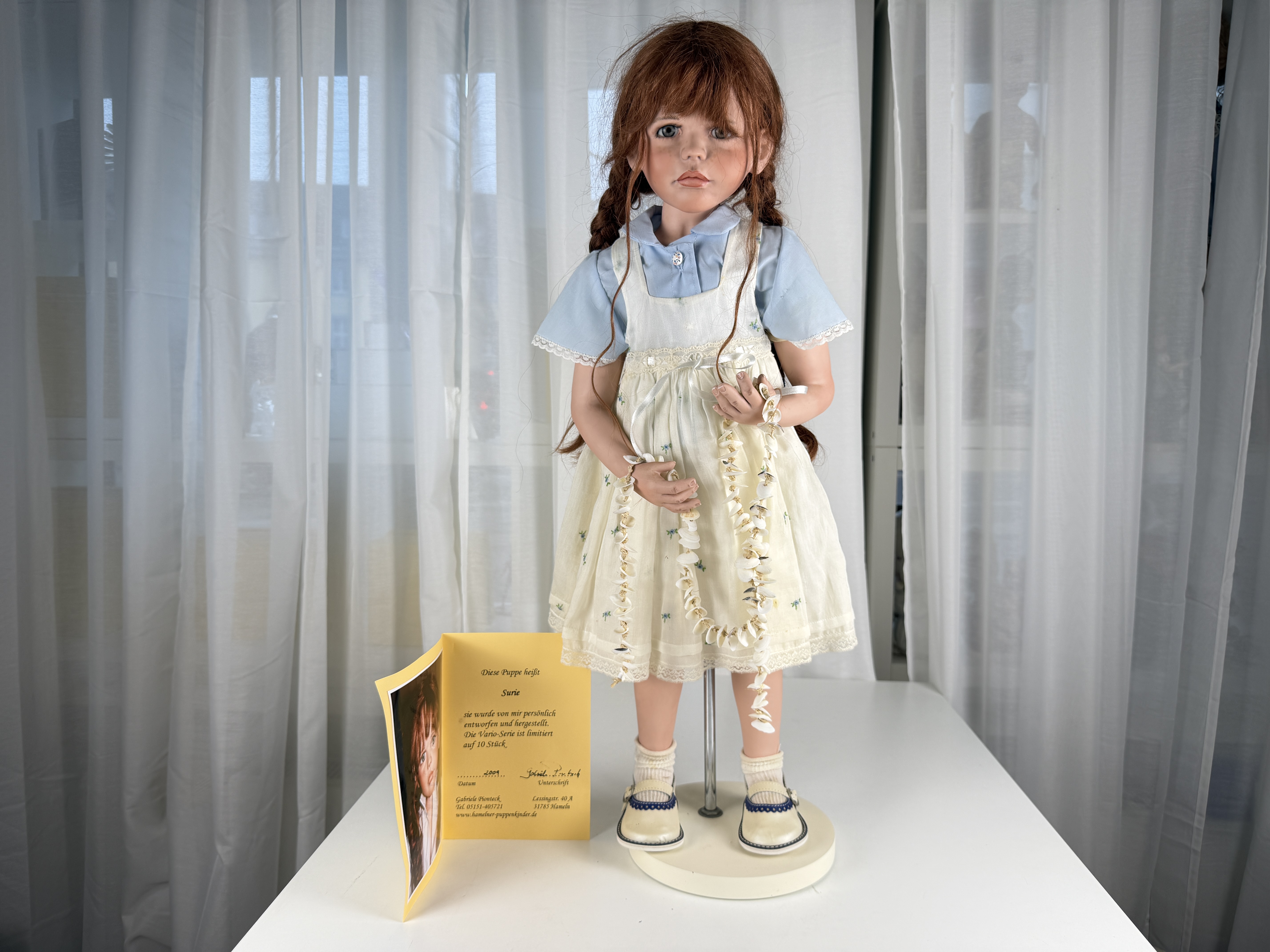 Gabriele Pionteck Künstlerpuppe Surie Porzellan Puppe 73 cm. Top Zustand