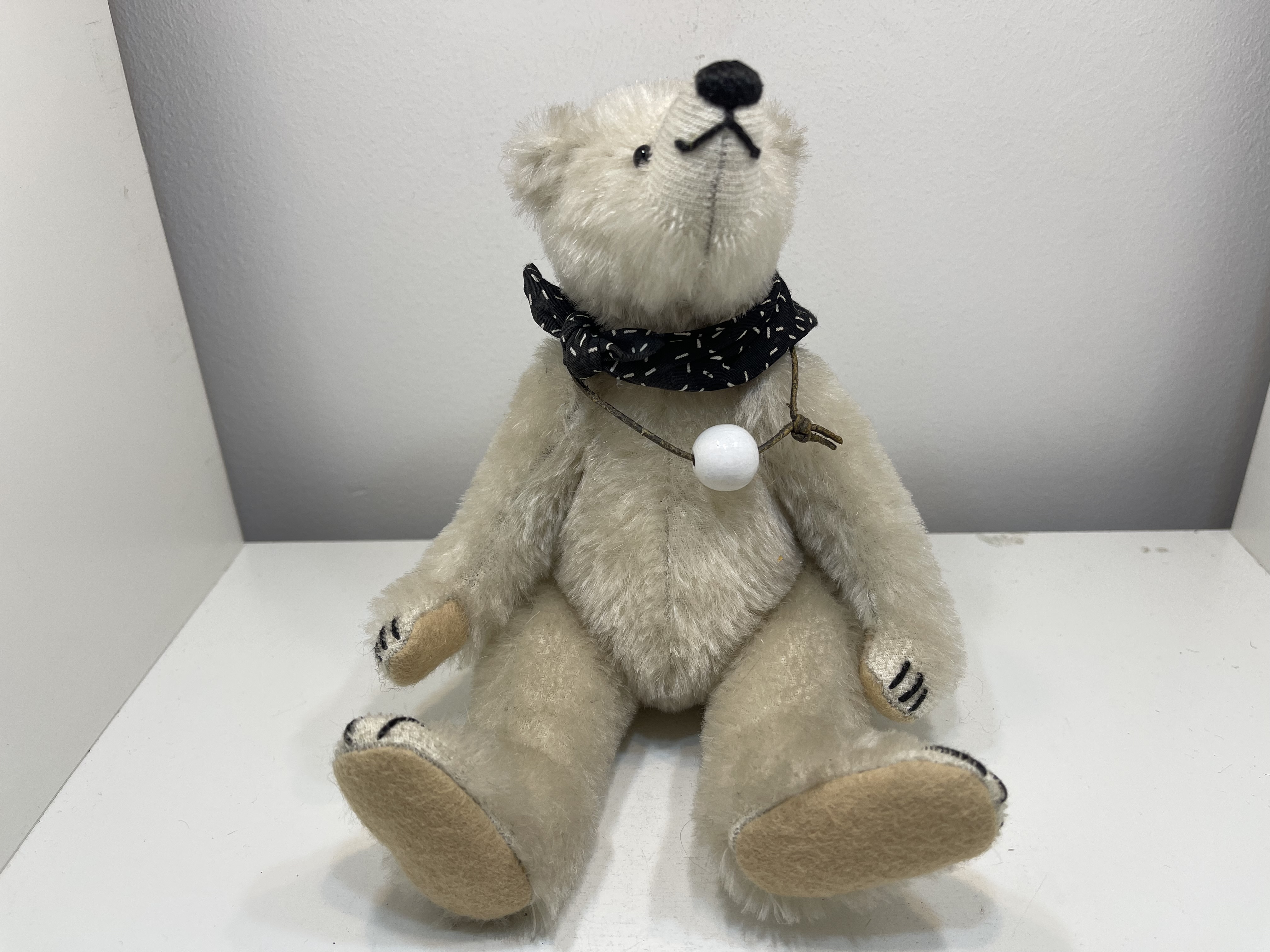 Gaby Schlotz Künstler Teddybär 22 cm. - Top Zustand.     