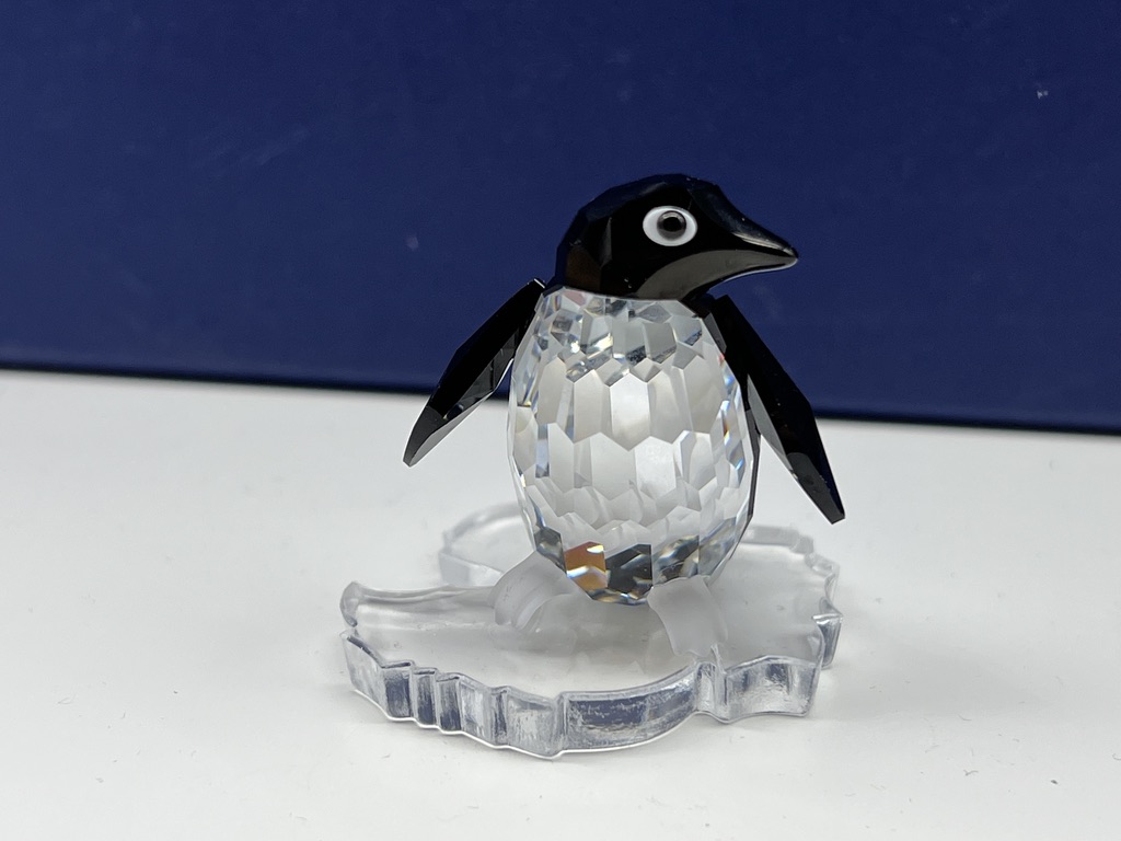 Swarovski Crystal store Penguin 206997