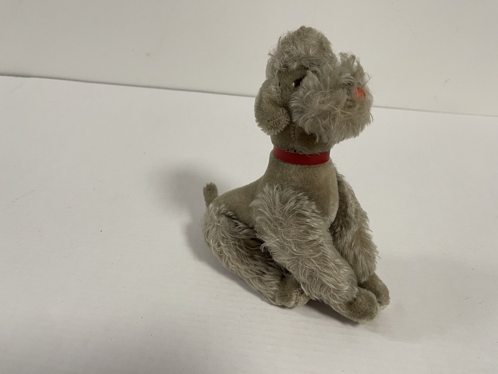 Steiff Tier Hund Pudel 22 x 25  cm Zustand siehe Fotos