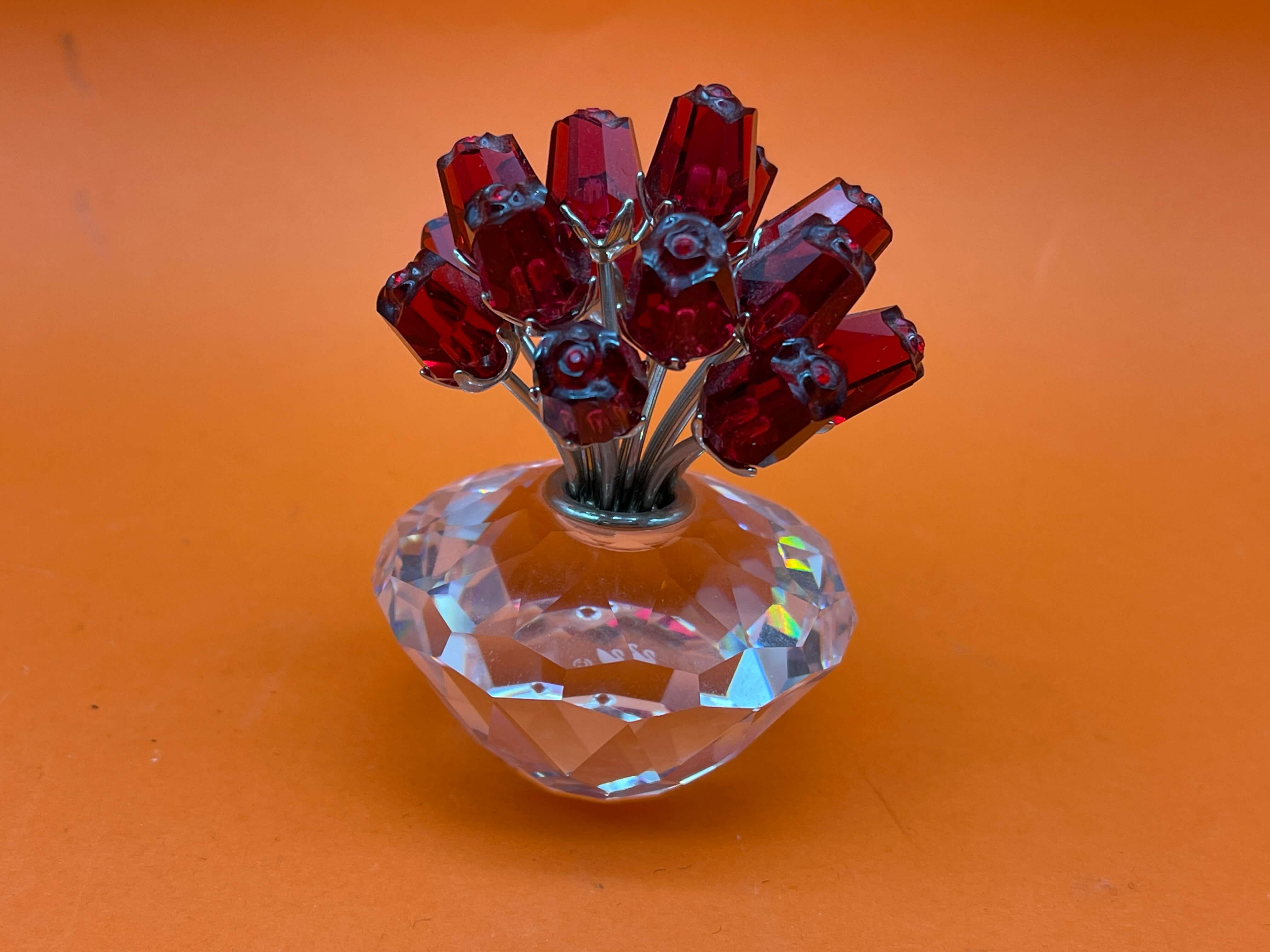 Swarovski Figur 283394 Rote Rosen Vase 7,3 cm. -  Top Zustand 