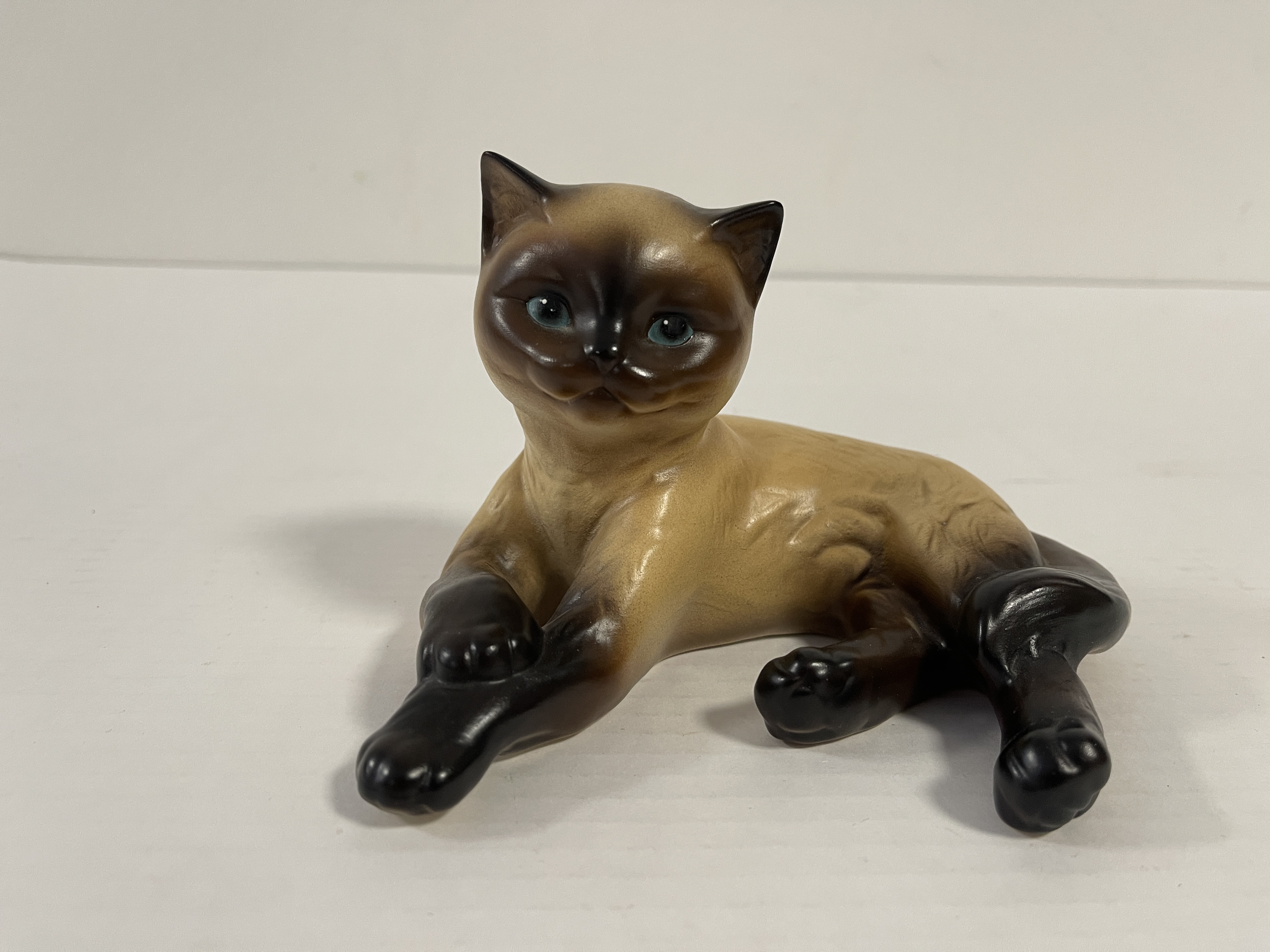 Goebel Figur Katze 14 x 10 cm.- 1 Wahl. Top Zustand     