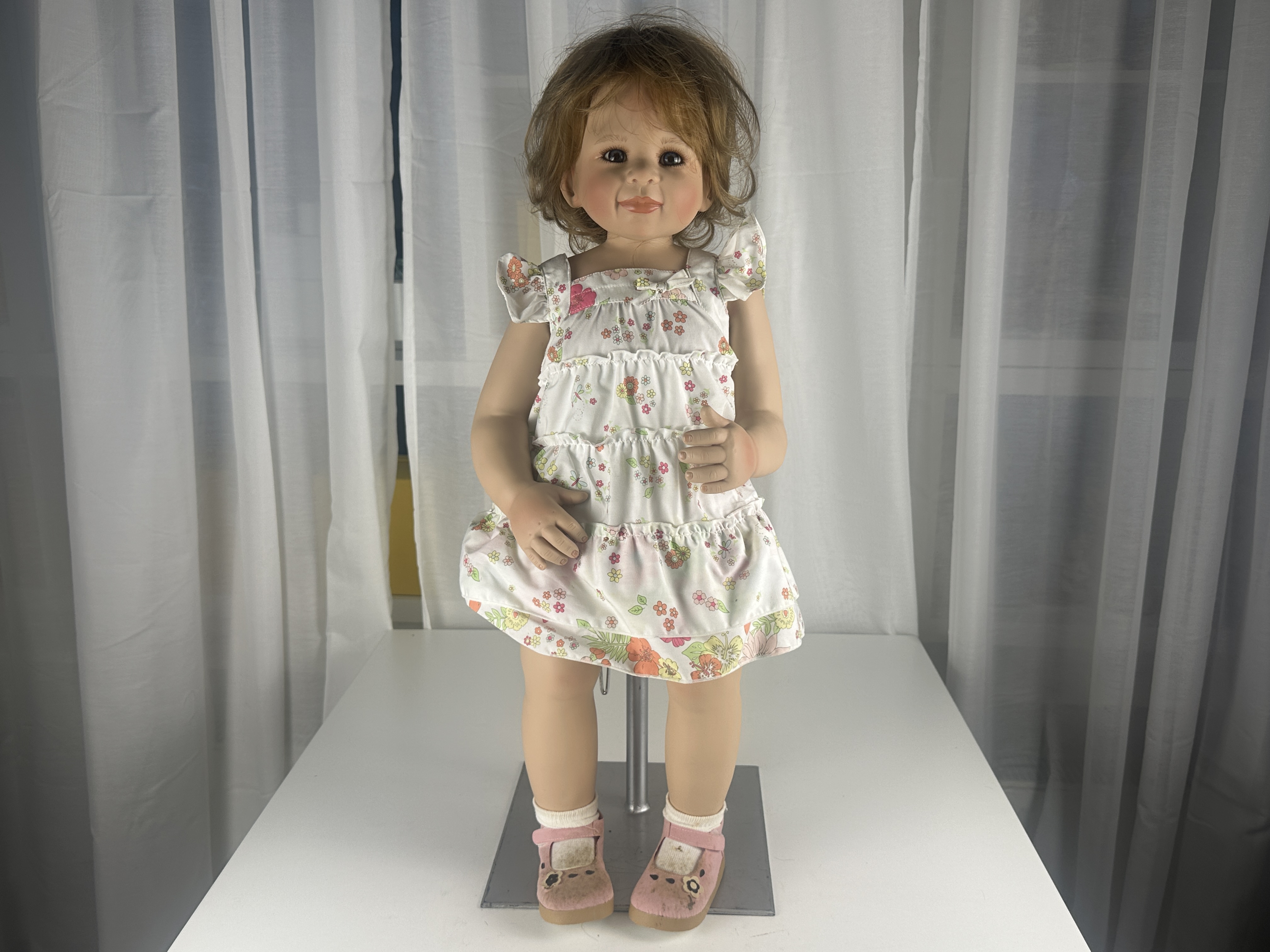 Monika Levenig Künstlerpuppe Vinyl Puppe 72 cm. Zustand Verschmutzt