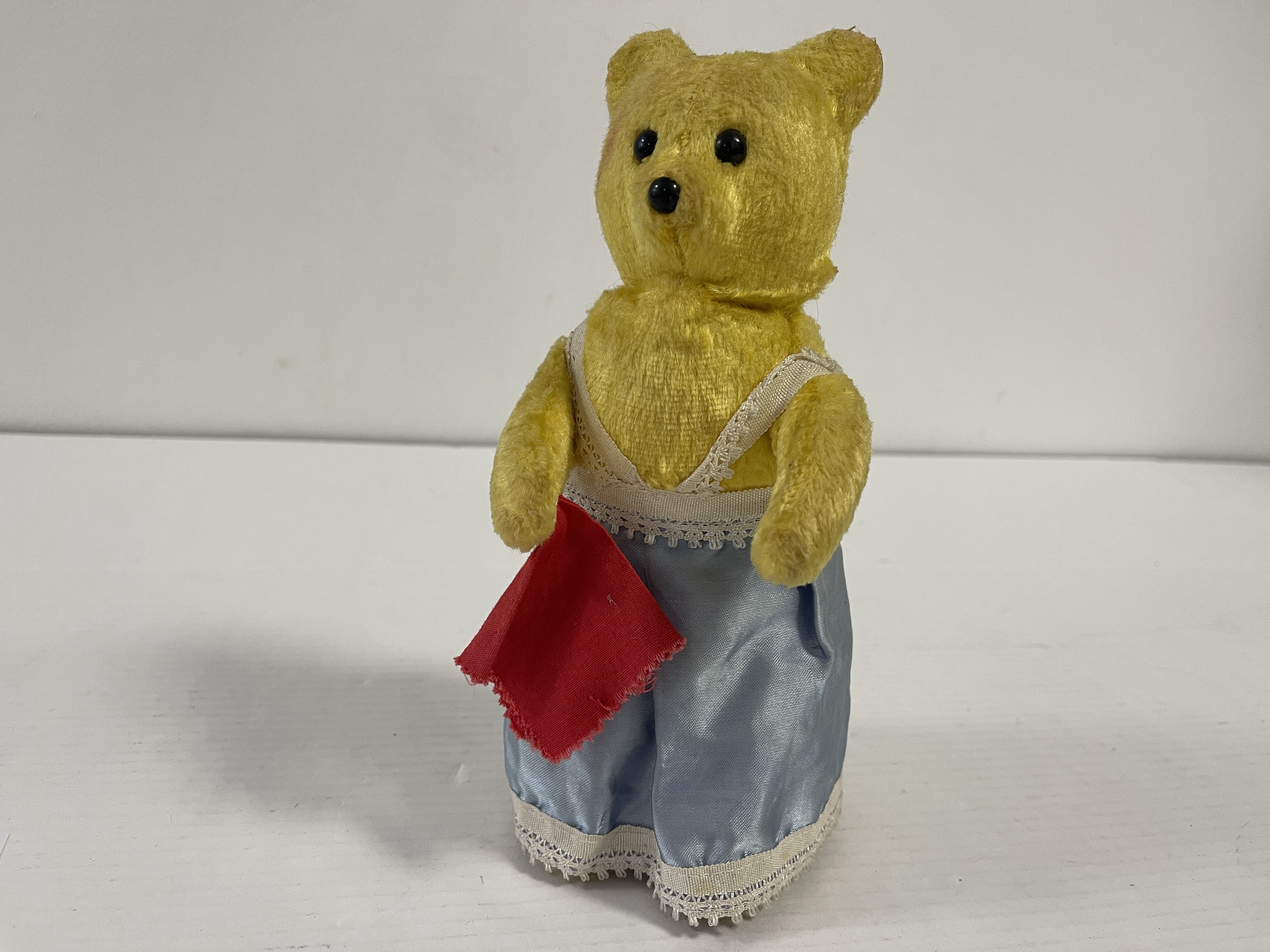 Sammler Stofftier  Teddybär Aufziehbar 23,5 cm  Zustand Siehe Fotos