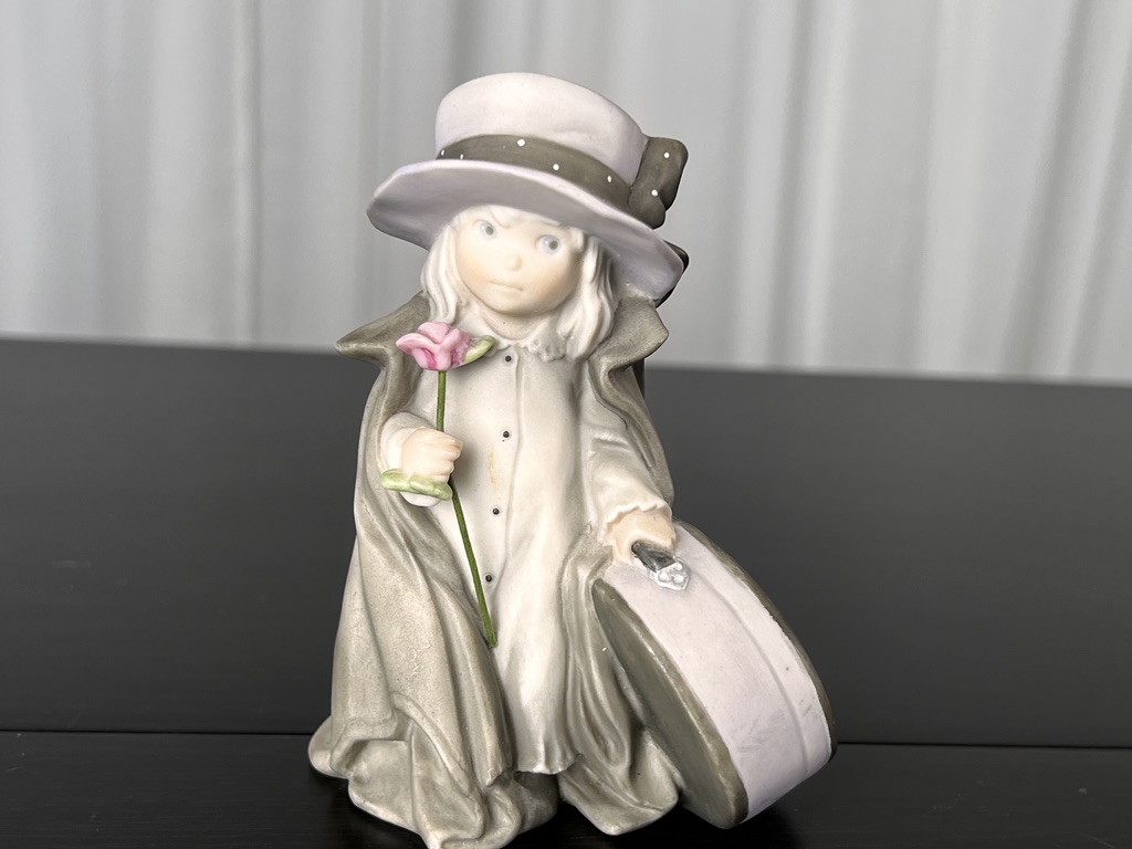 Enesco Kim Anderson Figur 11 cm. - Top Zustand.    