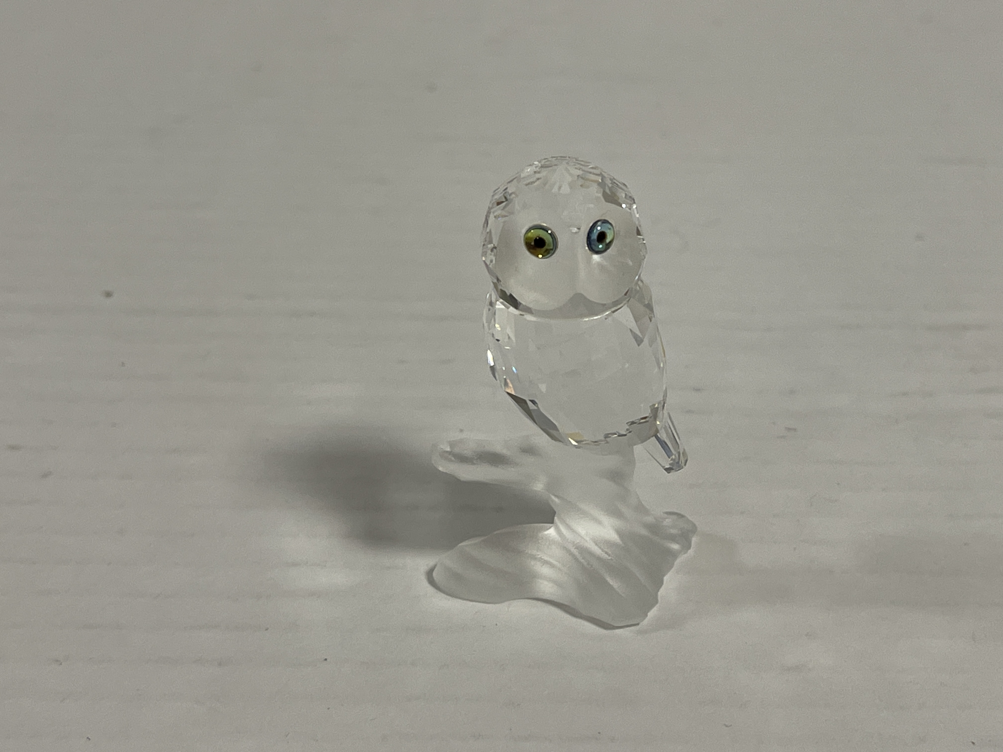 Swarovski Figur Kristall 119442 Eule auf Ast 5,7 cm. Top Zustand 