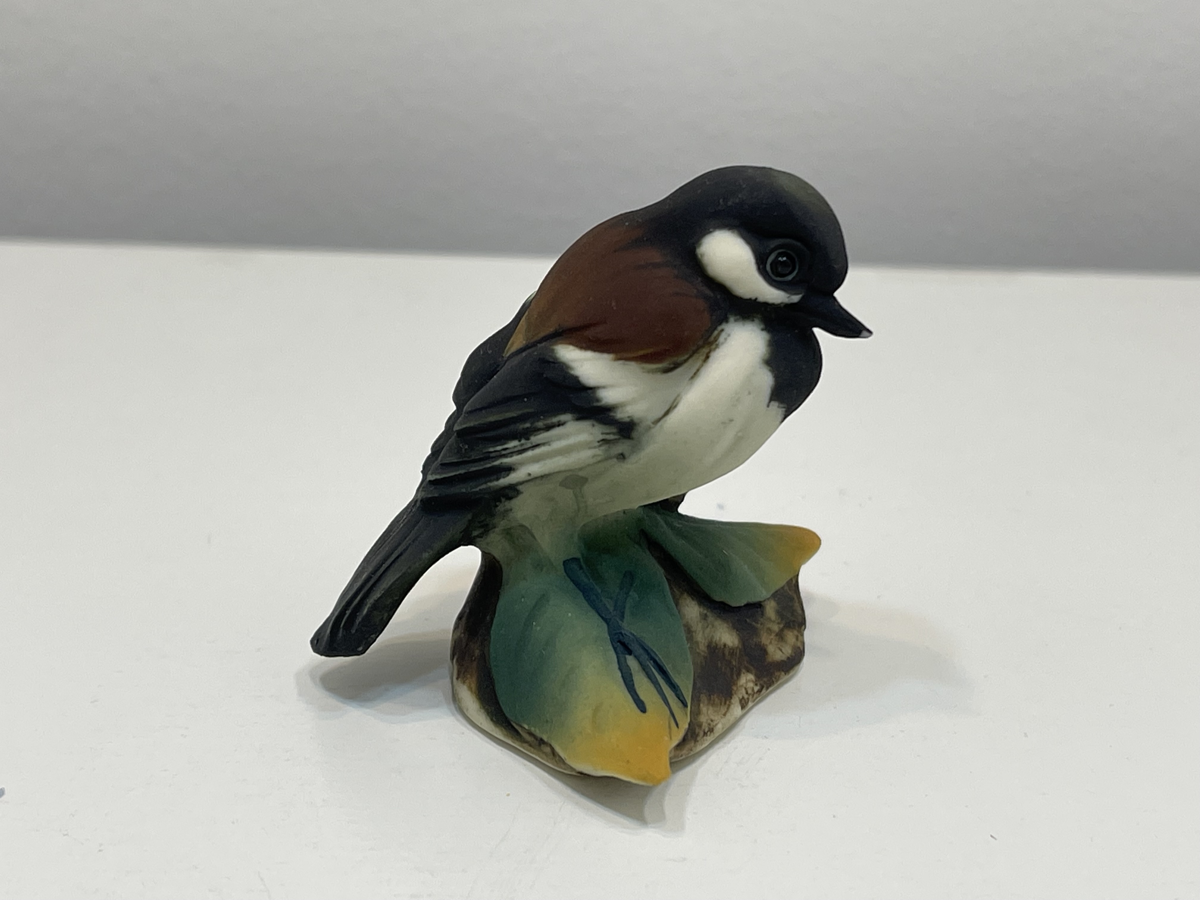 Porzellan Figur Sammler Figur Vogel 4,5 cm. Top Zustand   