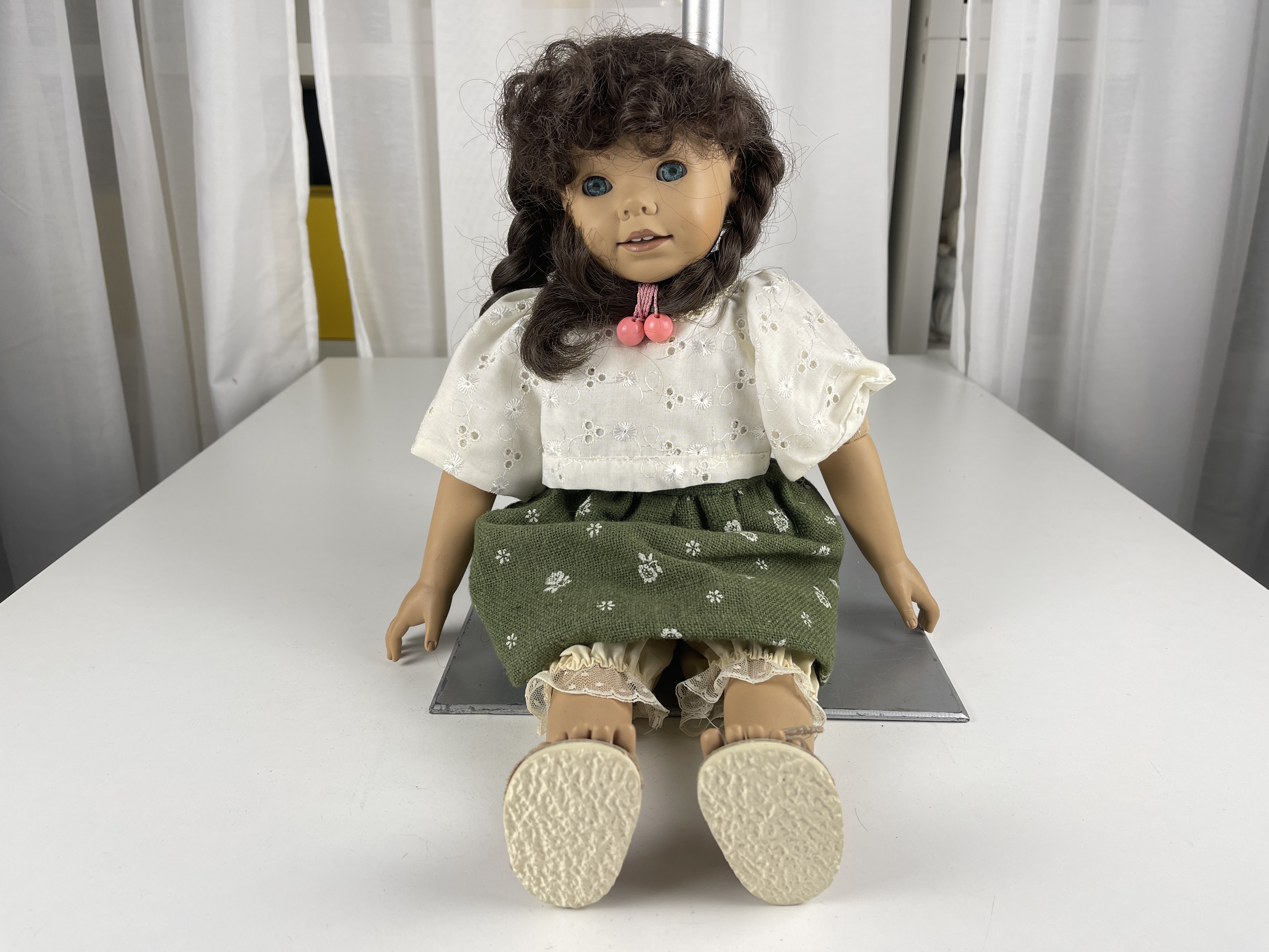 Vinyl Sammler Puppe 46 cm. Zustand siehe Fotos Raucherhaushalt 