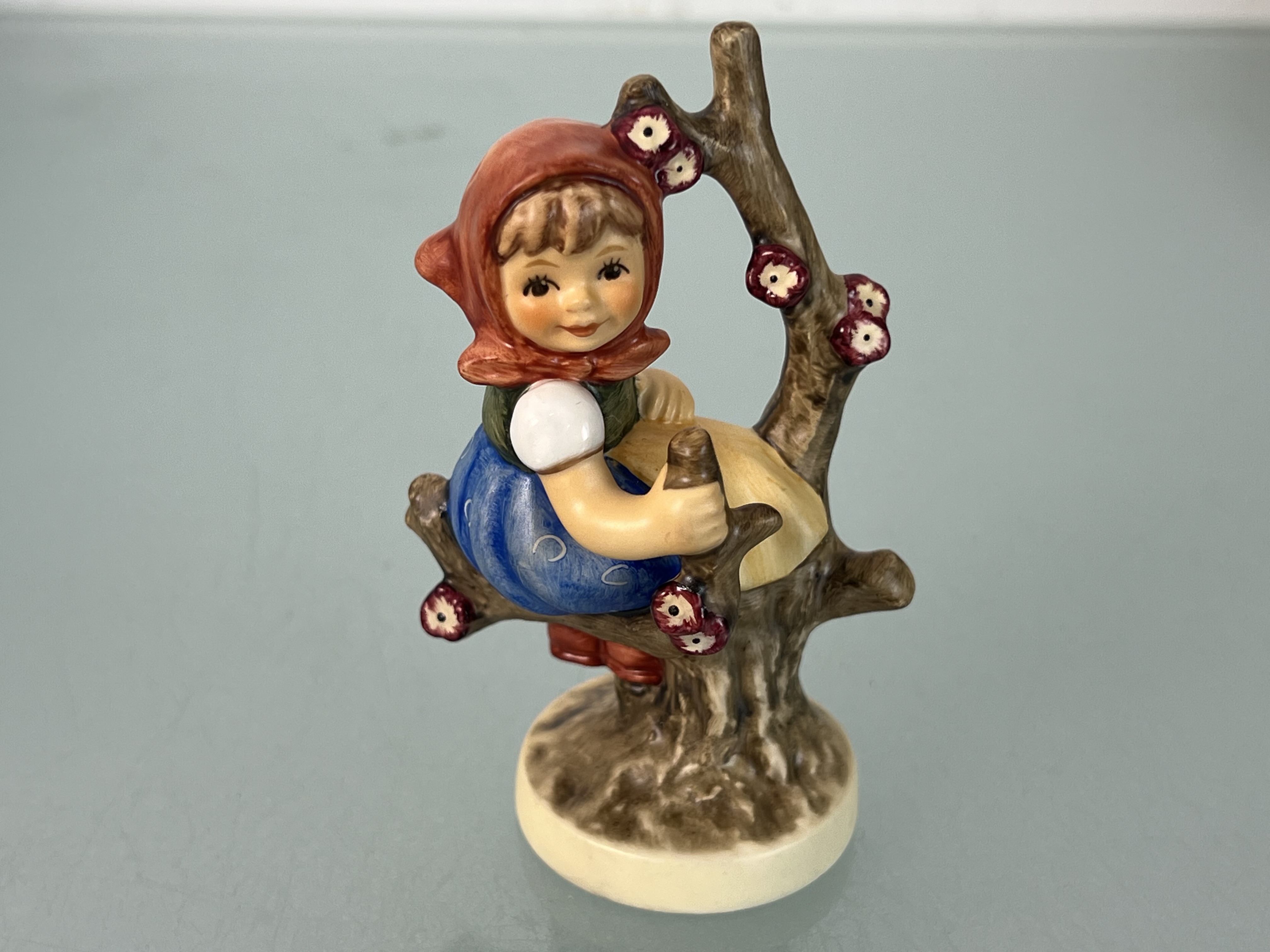 Hummel Figur 141 4/0 Frühling 9 cm. 1 Wahl - Top Zustand.    
