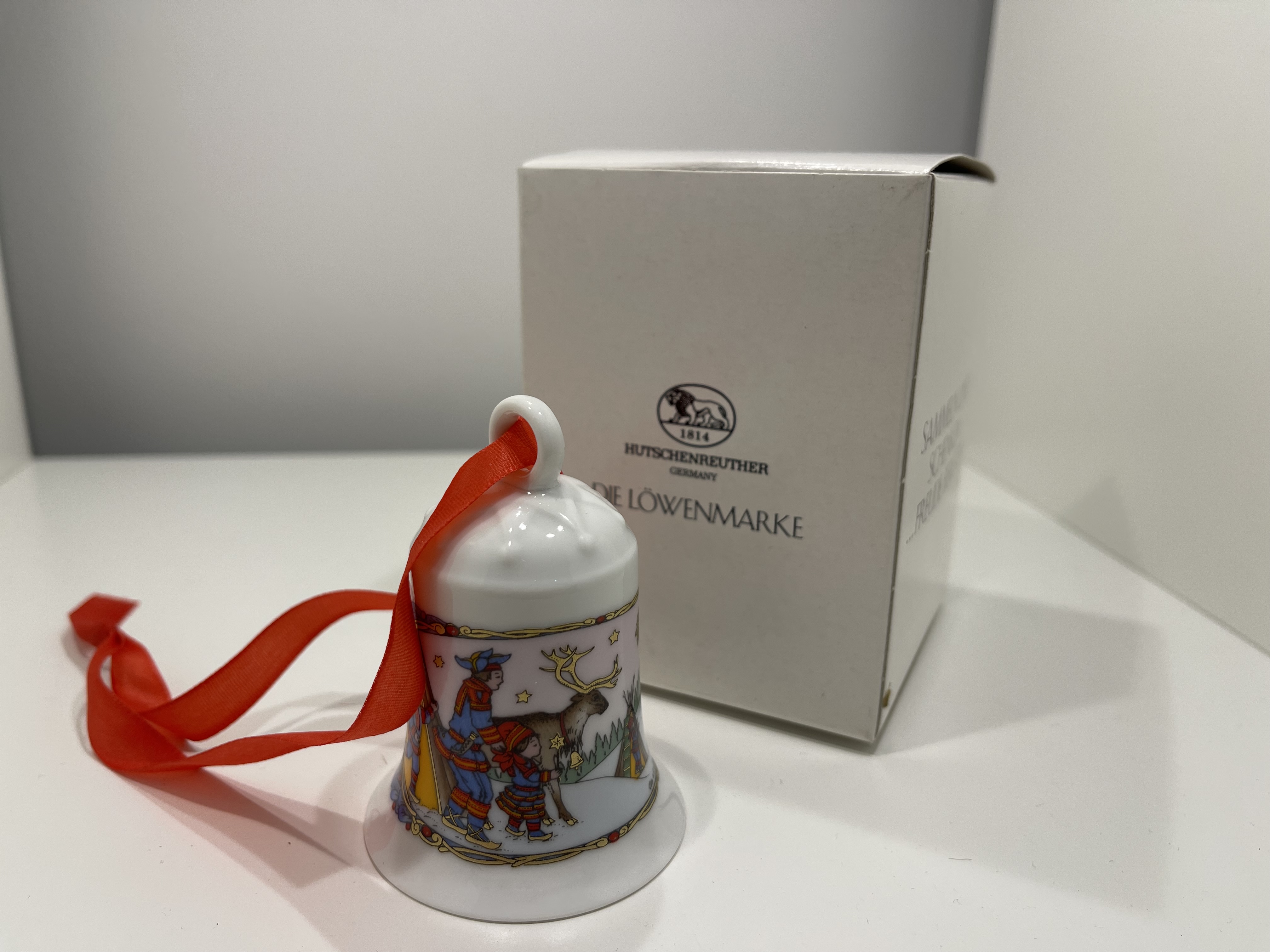 Hutschenreuther Weihnachtsglocke 1995 mit Ovp. 7 cm. Top Zustand.      