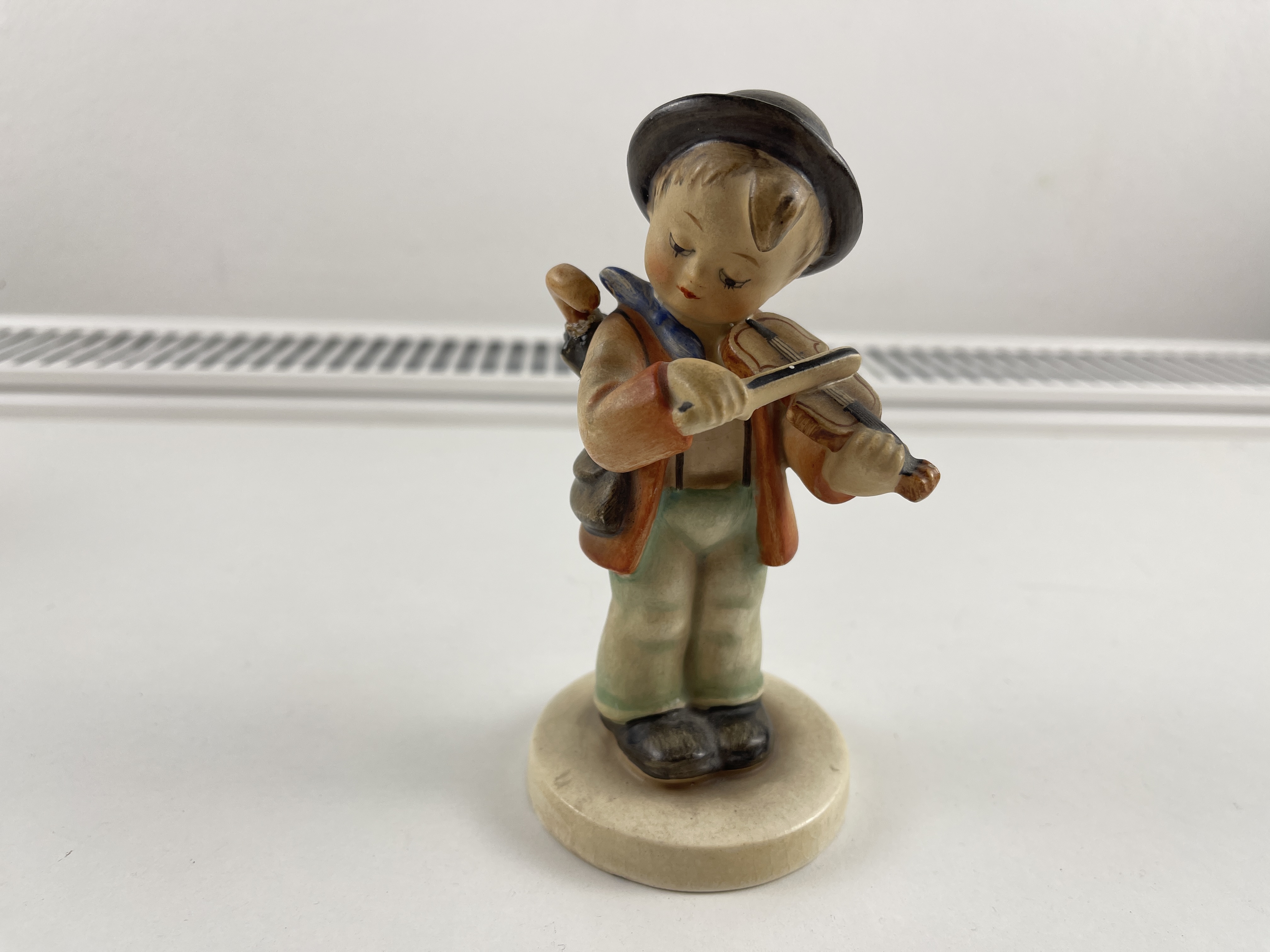 Hummel Figur 4 Geigerlein 13 cm. 1 Wahl. Top Zustand.   