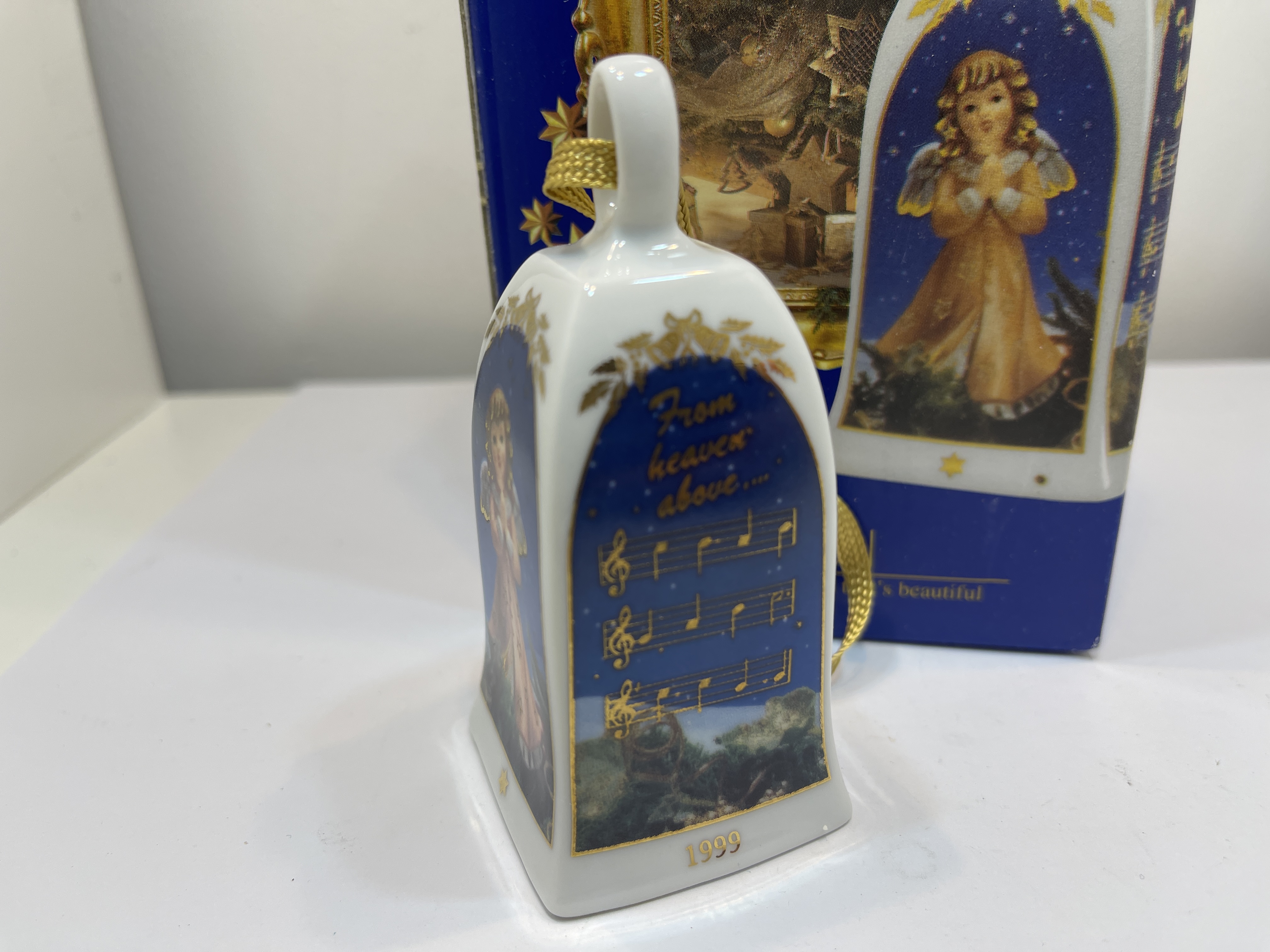 Goebel Jahresglocke 1999 - 9,5 cm + OVP 1 Wahl. Top Zustand