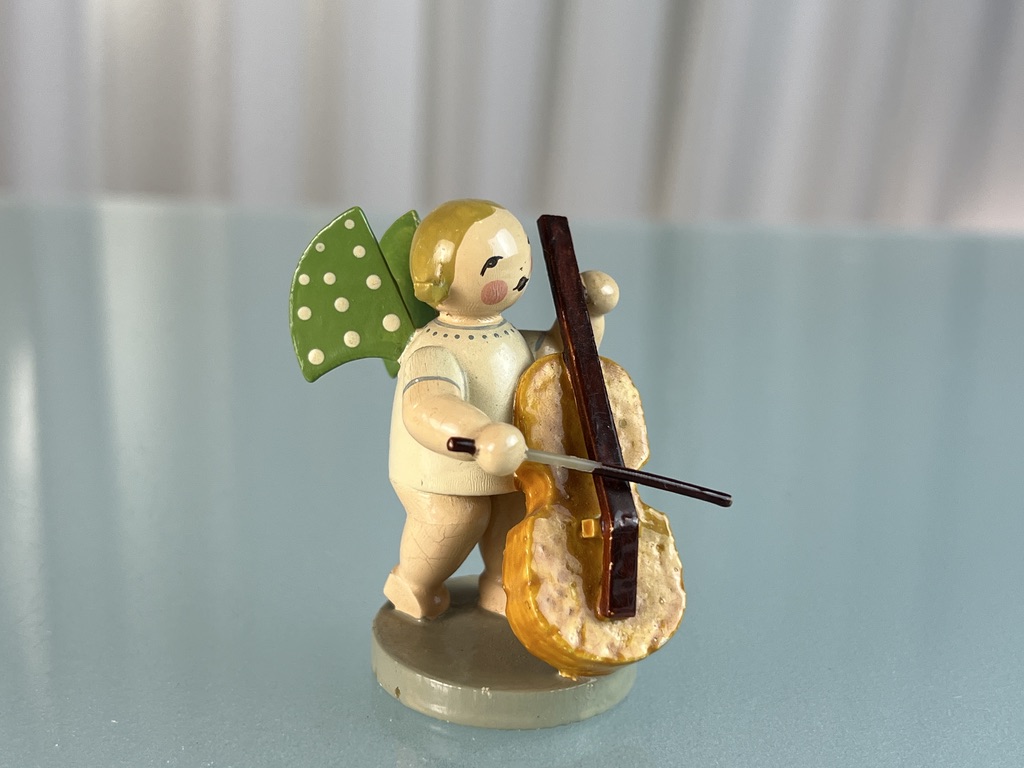 Erzgebirge Figur Sammlerfigur Holz 6 cm. Guter Zustand siehe Fotos