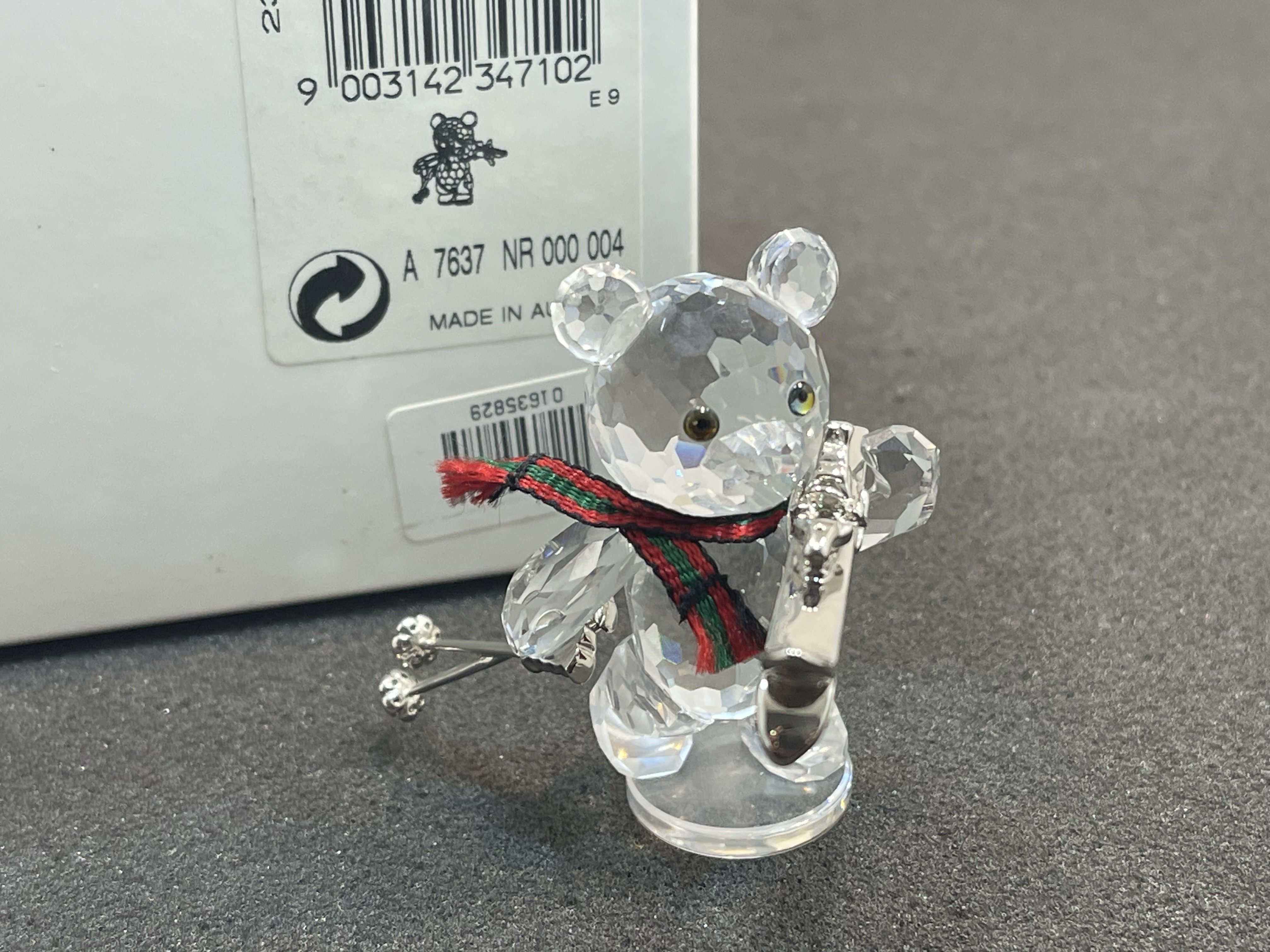 Swarovski Figur 234710 Kris Bär Ski Fahrer 5 cm. mit Kiste & Zertifikat. 