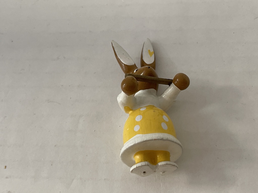 Erzgebirge Figur Hase 6 cm. Zustand siehe Fotos   