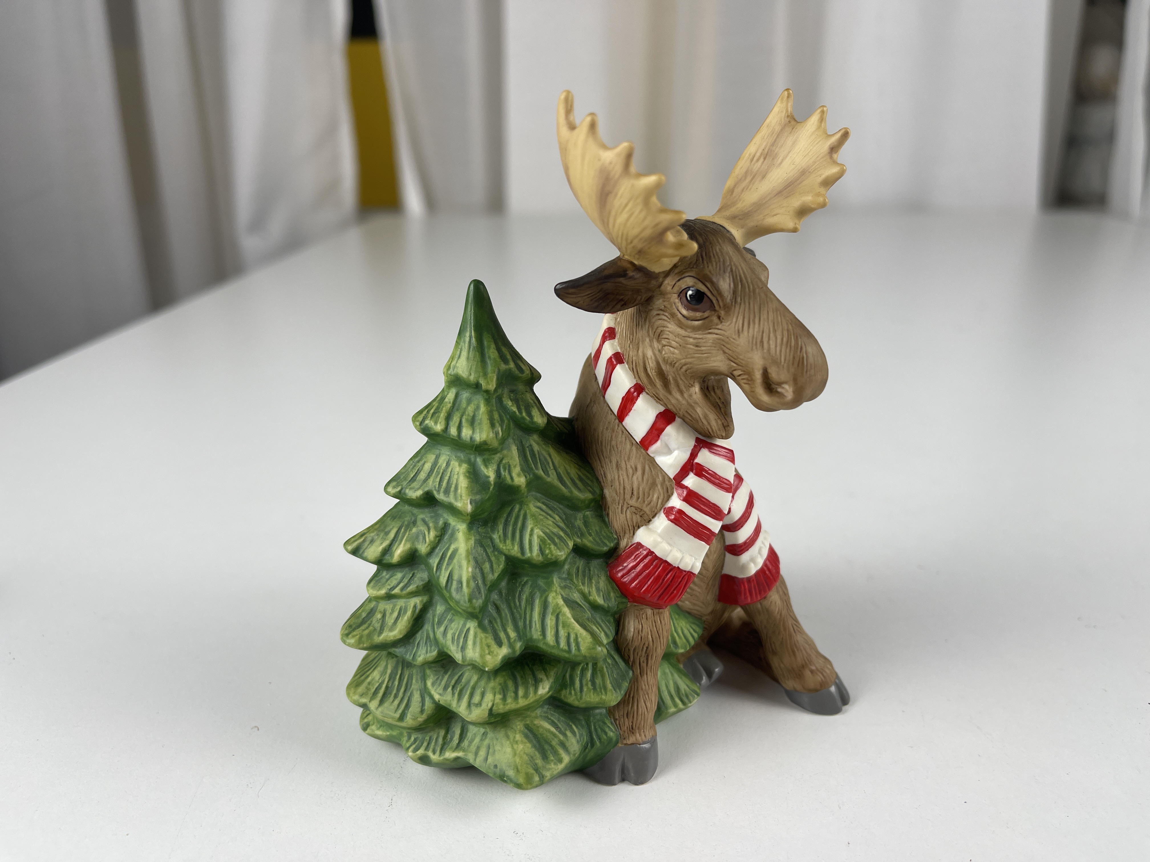  Hutschenreuther Porzellan Figur Elch 14,5 cm. Top Zustand.