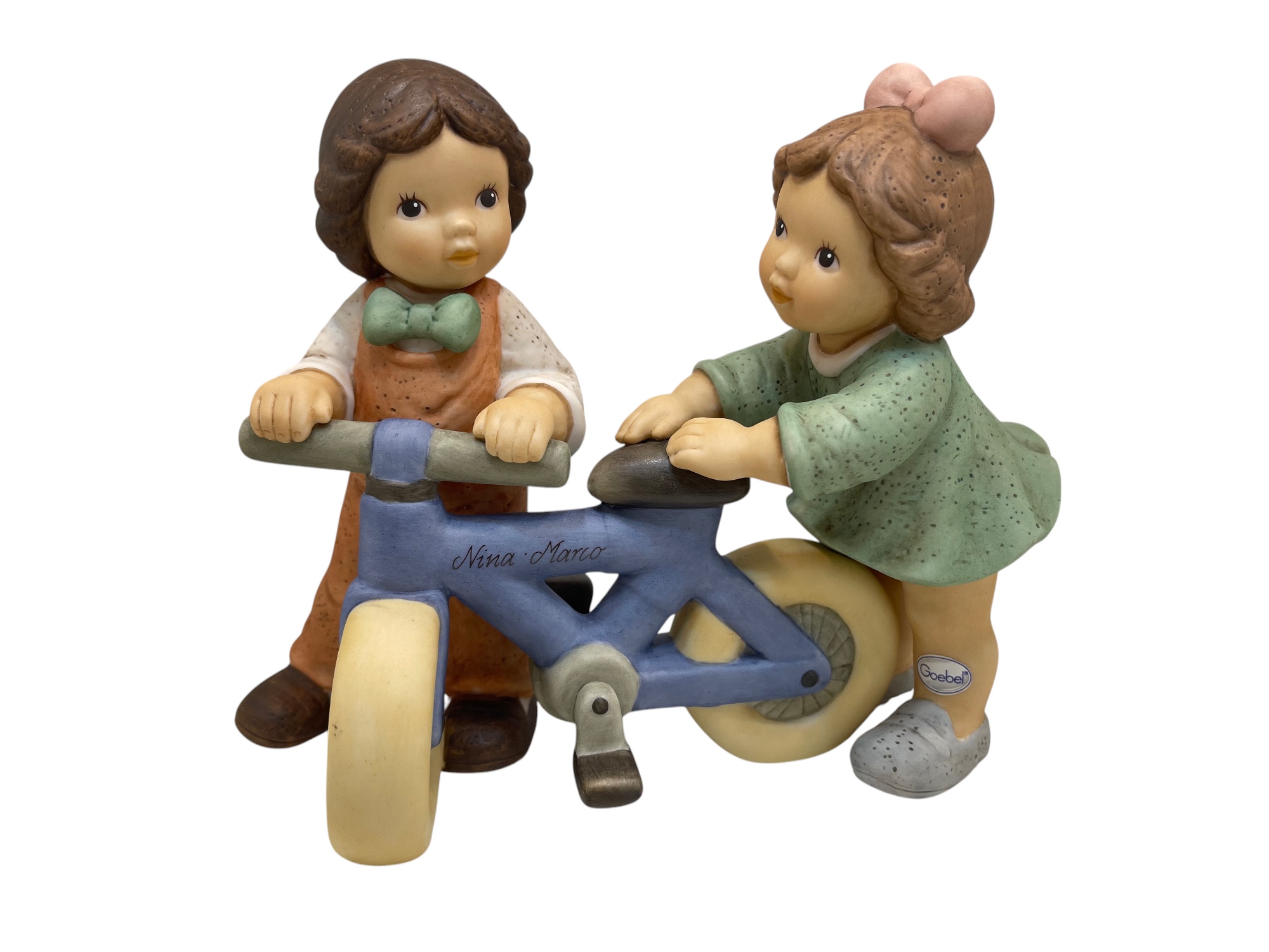  Goebel Figur Nina Marco 17,5  x 15 cm - 1. Wahl. Top Zustand 
