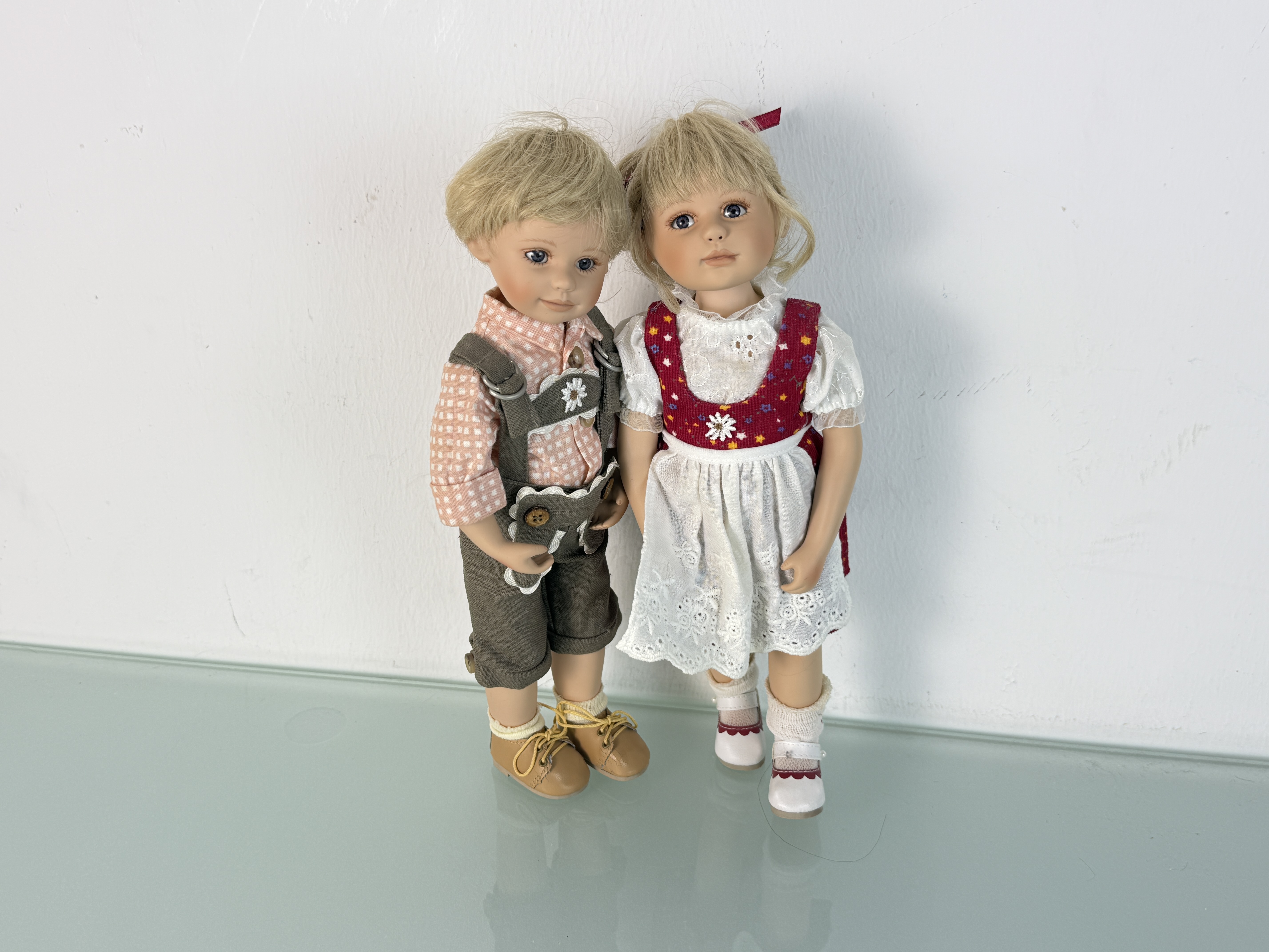 Künstlerpuppen 2 Stück Gabriele Müller Porzellan Puppen 29 cm. Top Zustand.  
