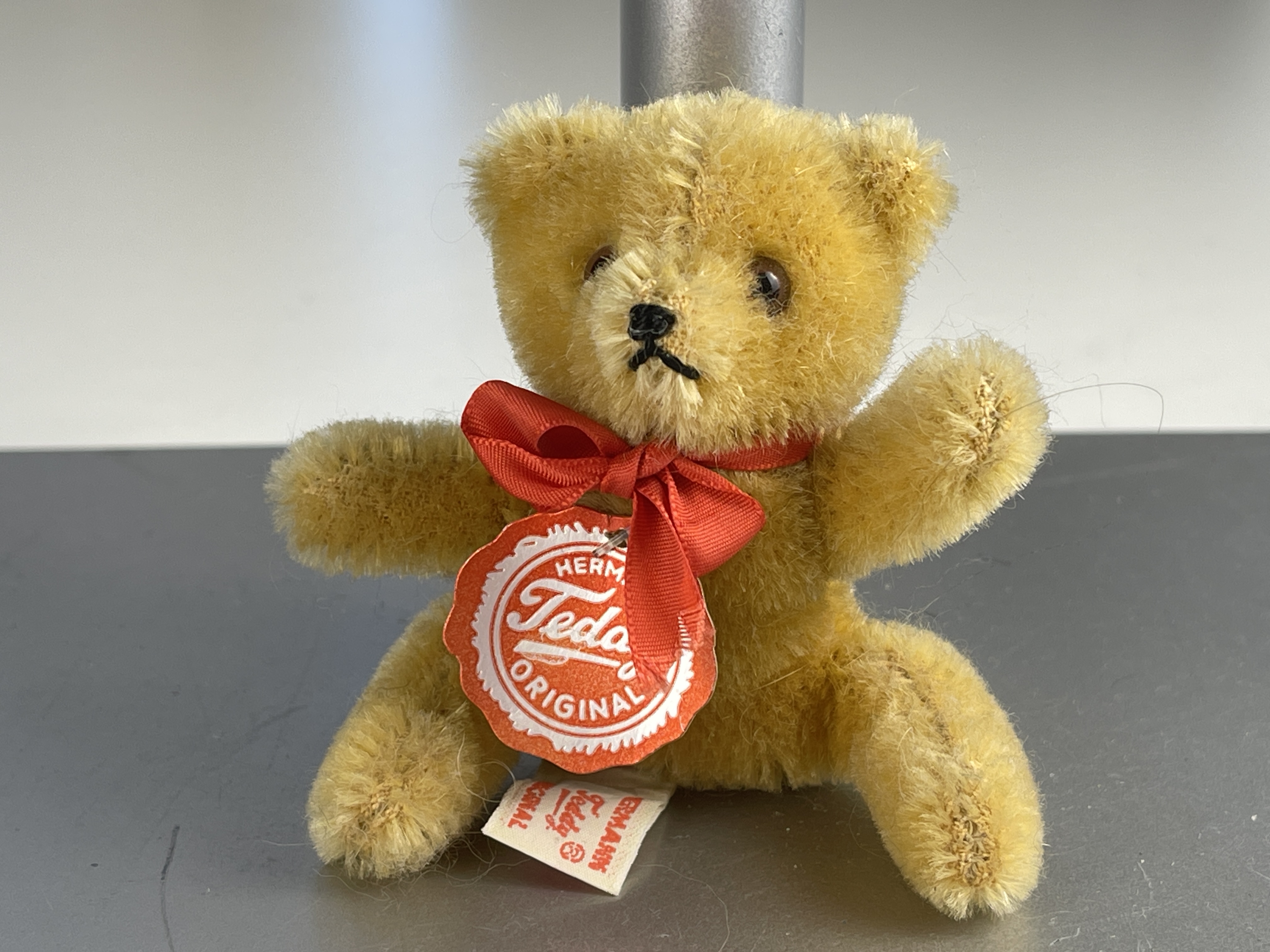 Hermann - Teddybär 9 cm. Top Zustand  