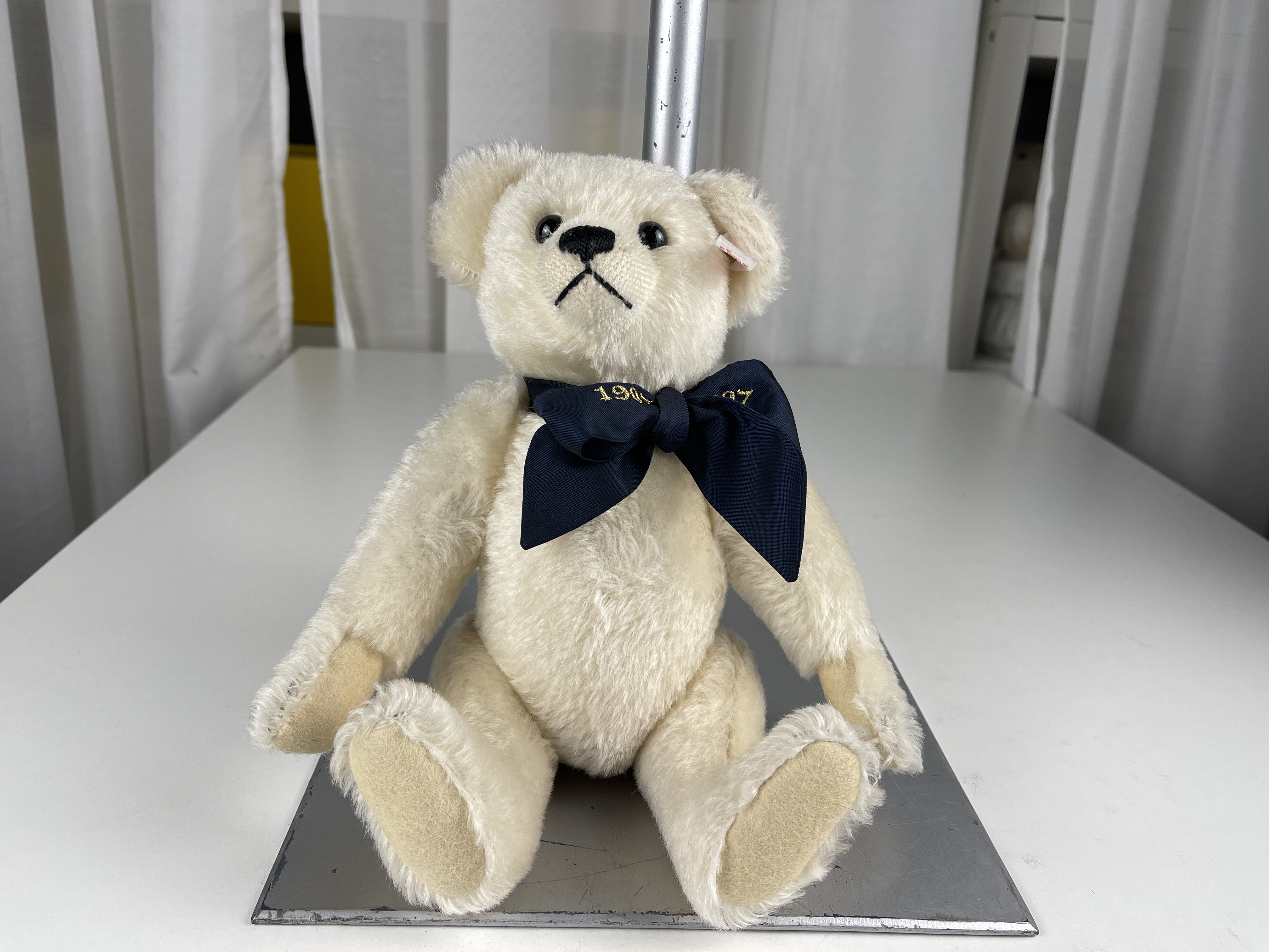 Steiff Tier Teddy Bär038792 A Million Hugs 28 cm. Top Zustand 