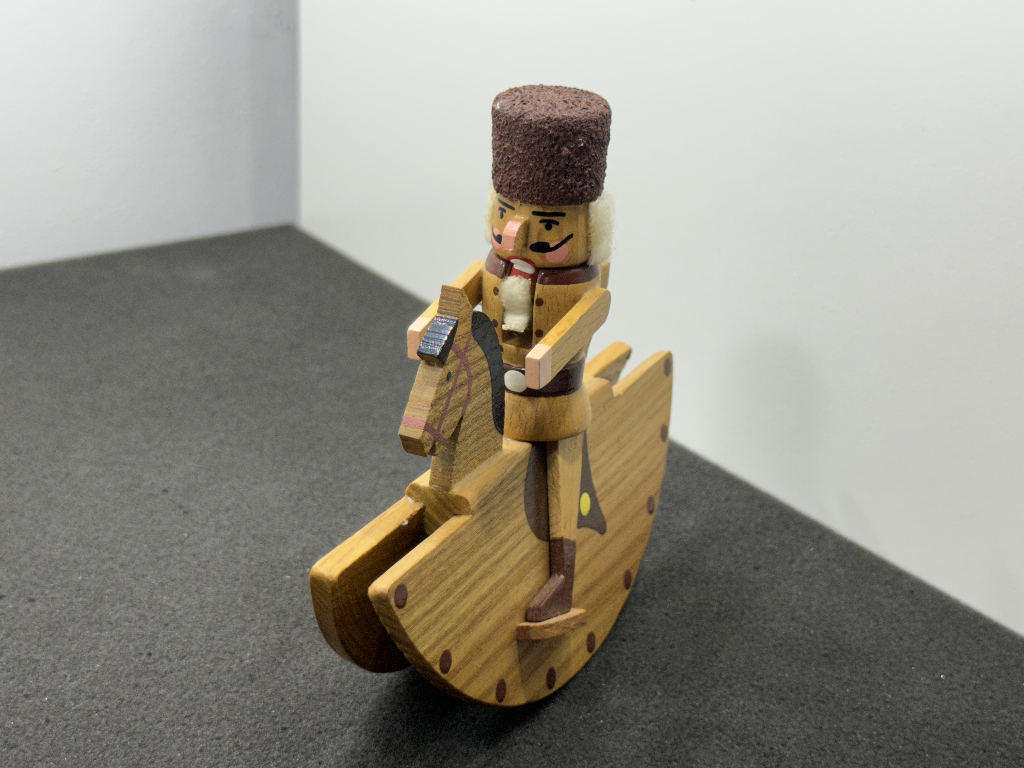 Erzgebirge Figur Nussknacker 12,5 x 14 cm. Top Zustand