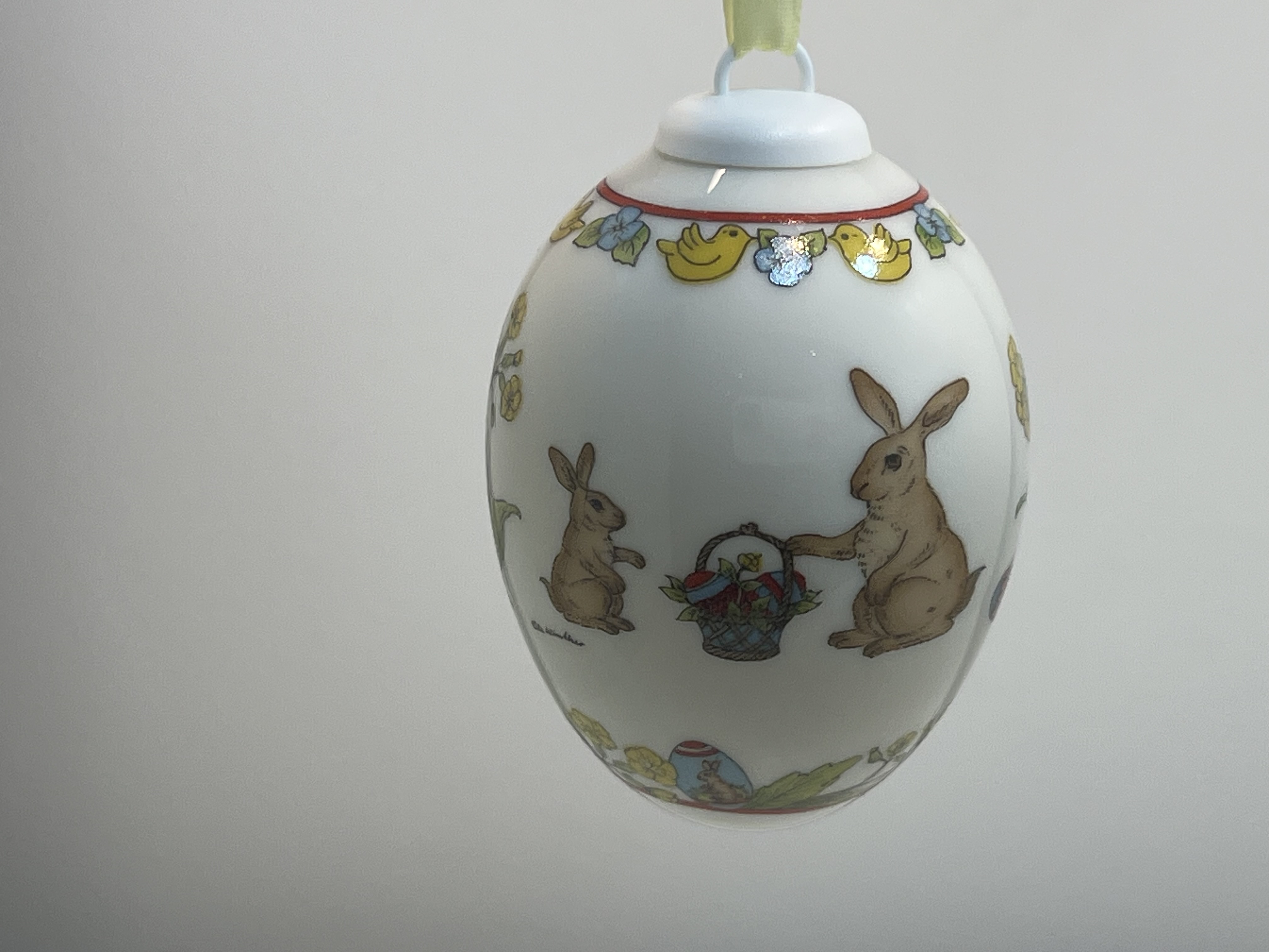  Hutschenreuther 1997 Ei 6 cm Top Zustand.