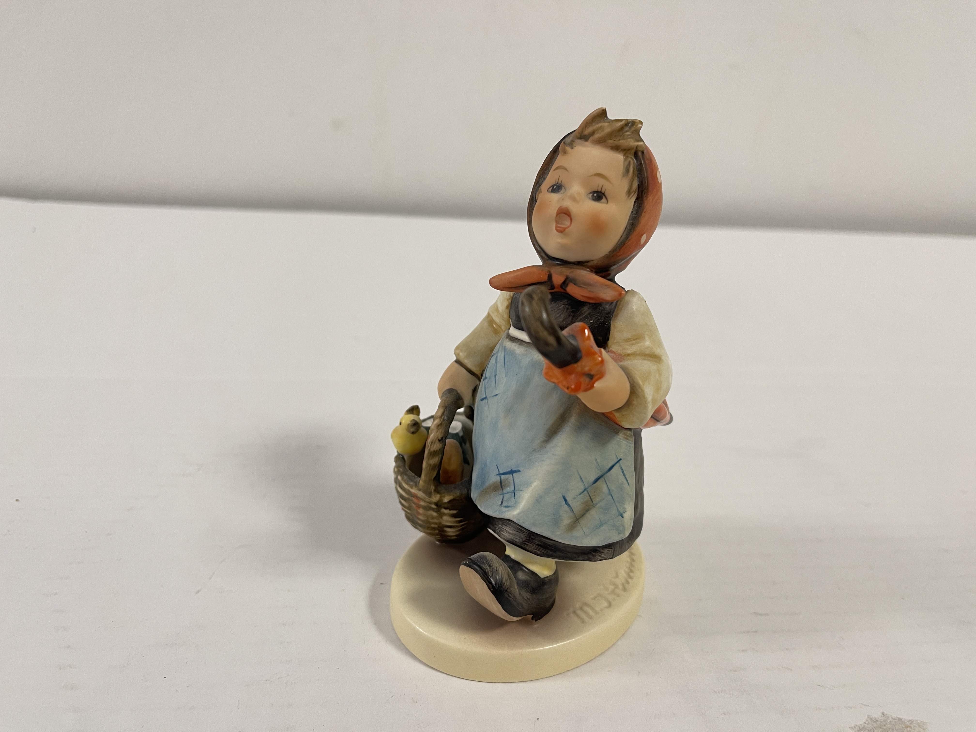 Hummel Figur 382 Krankenbesuch 13 cm. 1 Wahl. Zustand siehe Fotos